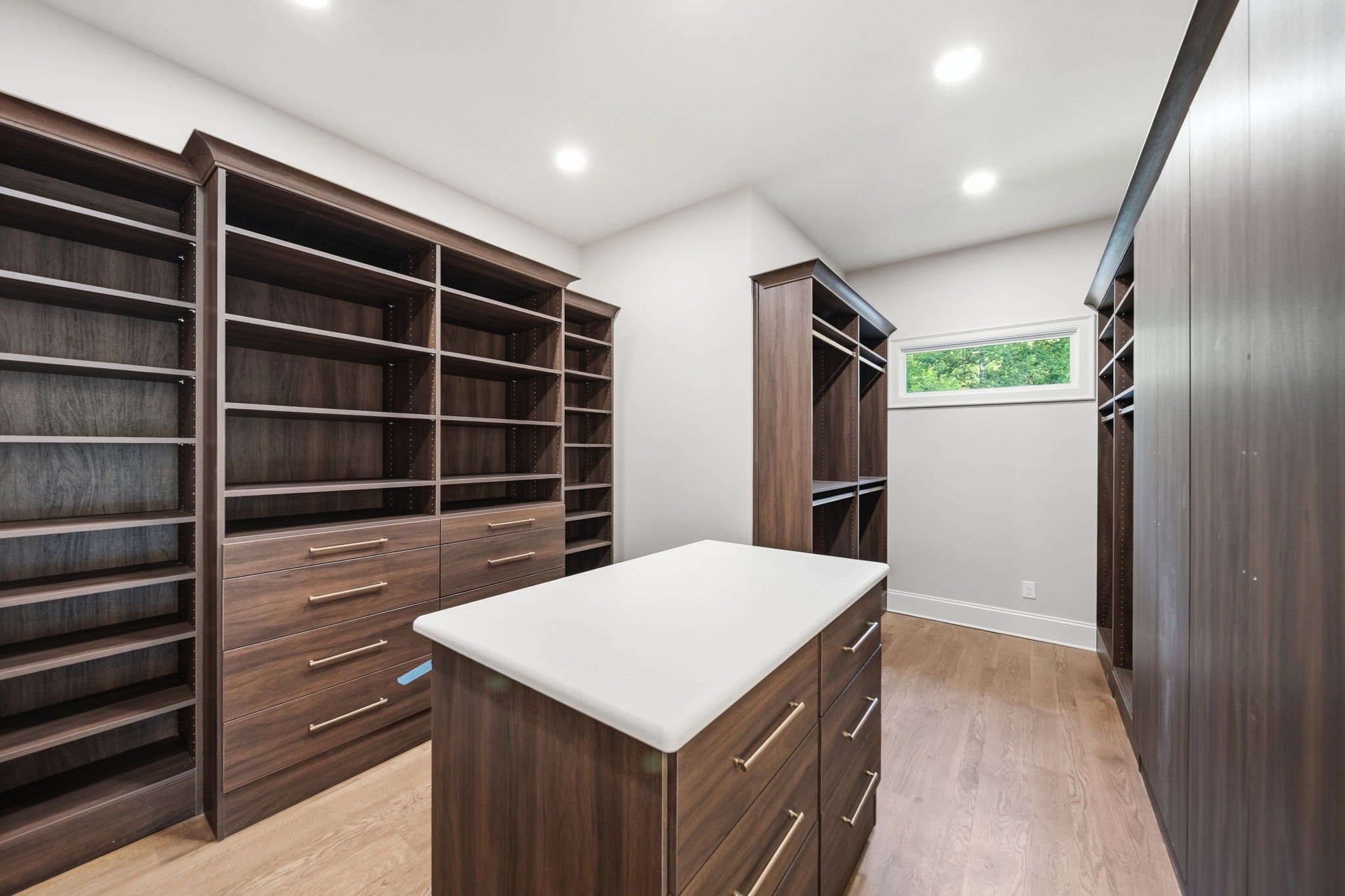 54-web-or-mls-351-windmill-ln.jpg