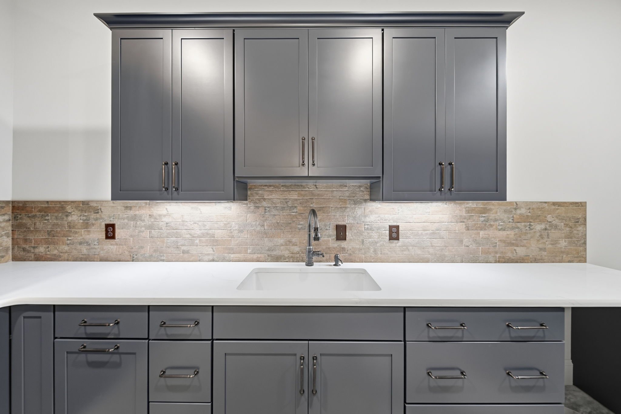 82-web-or-mls-351-windmill-ln.jpg