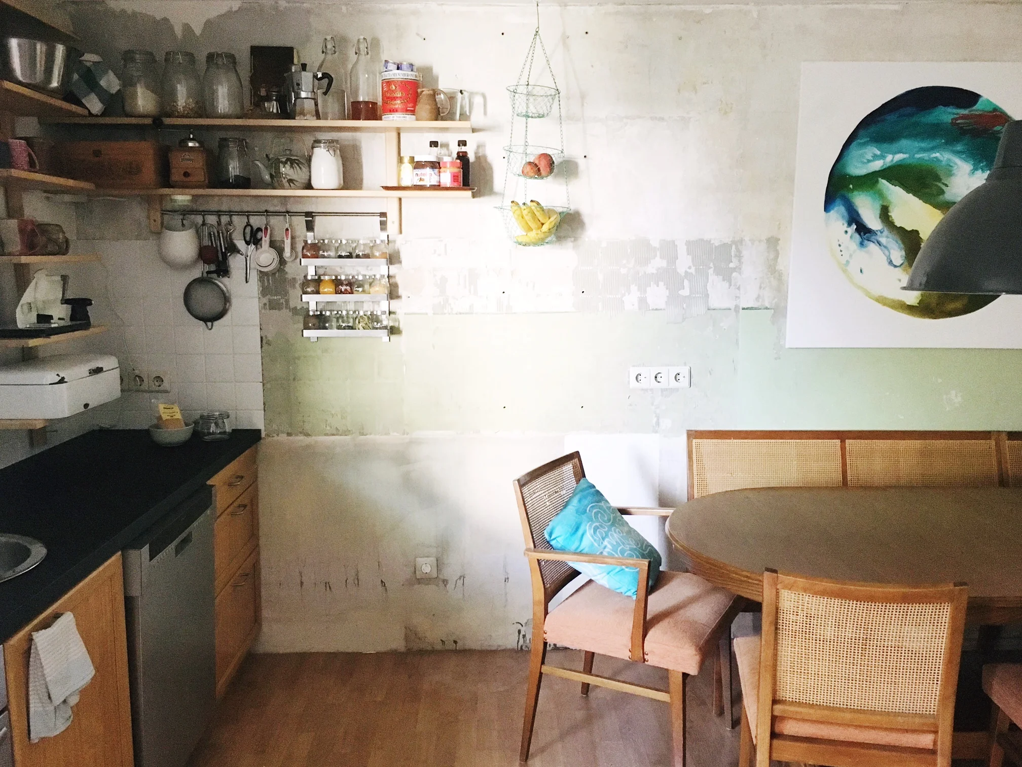 ModernIndustrialKitchen5.JPG