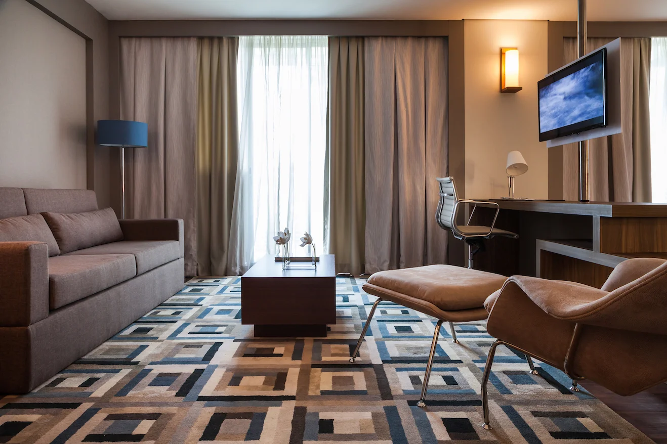 Confort Suites Hotel 11.jpg