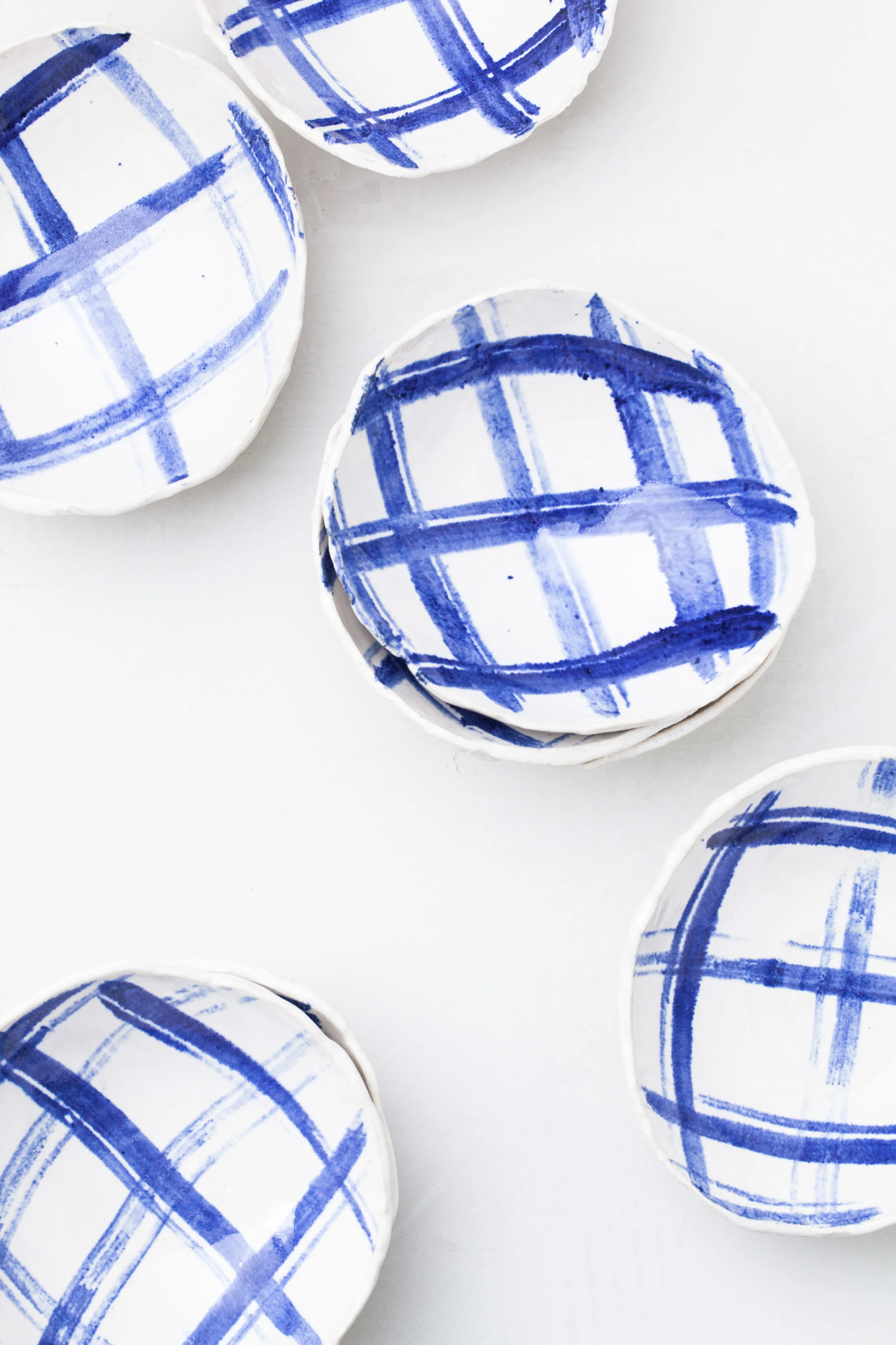 Facture Ceramic Plaid Bowl w:Foot2.jpg