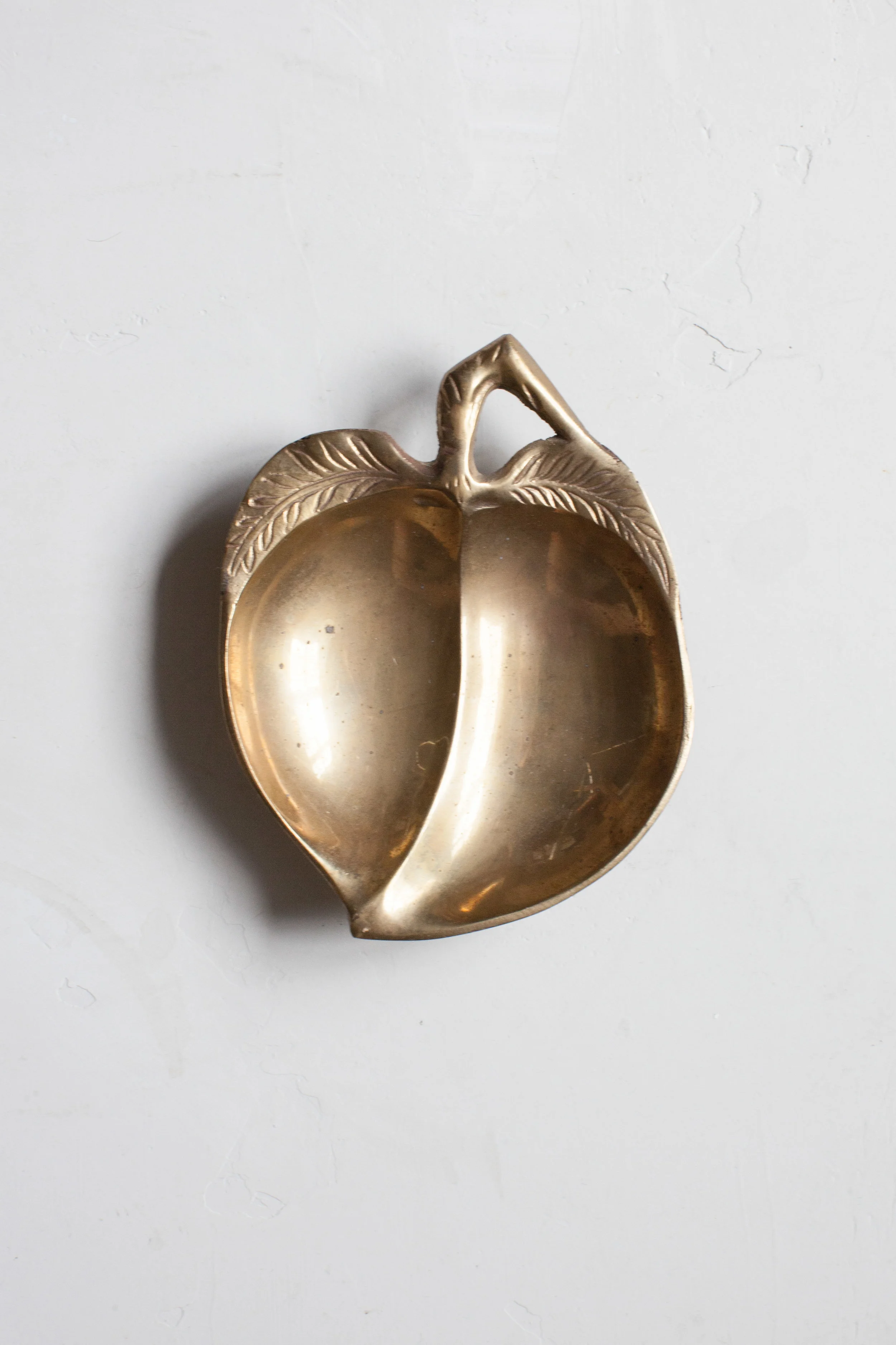 small gold apple tray 2.jpg