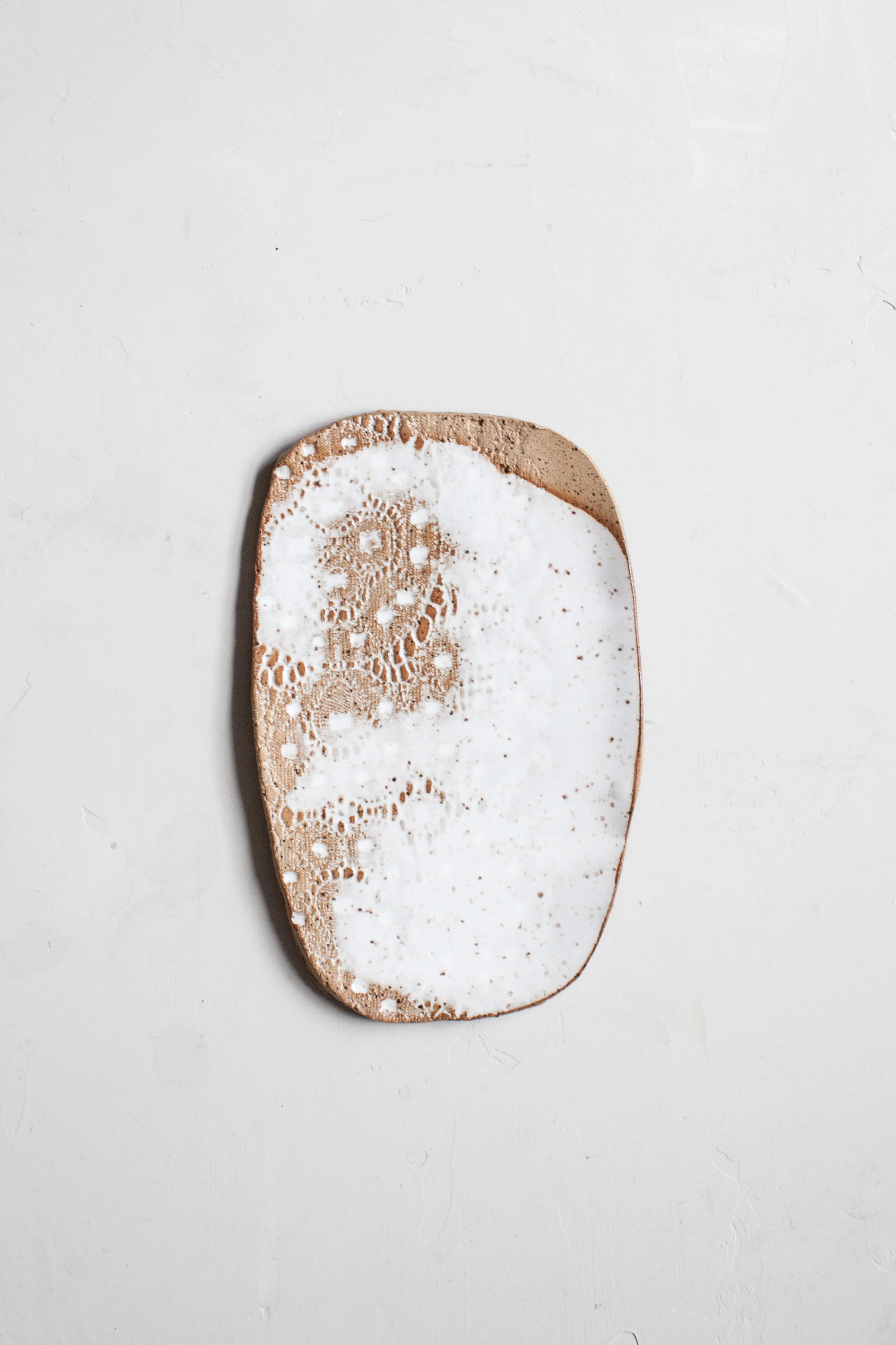 lace pattern ceramic platter 4.jpg