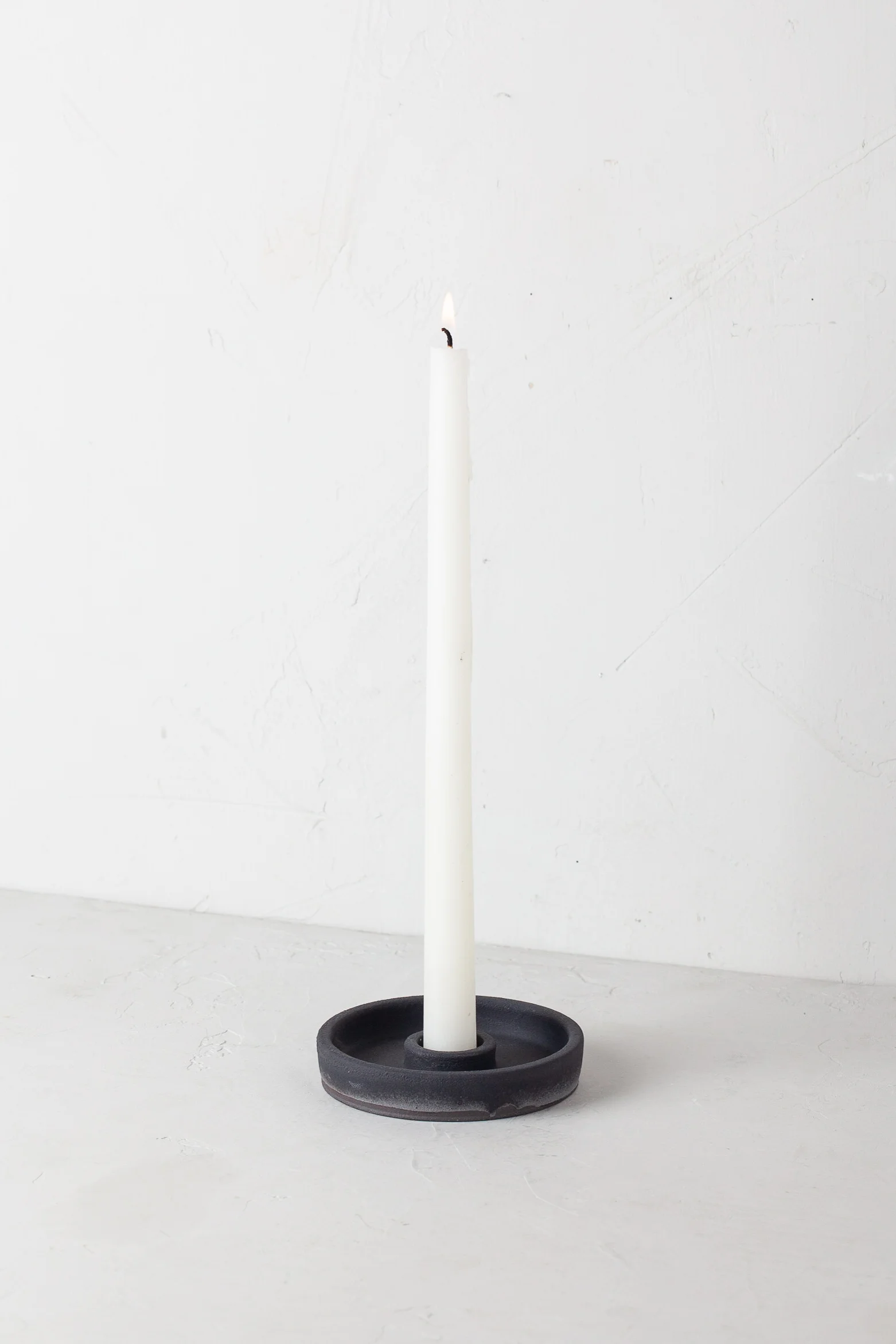 Black Saucer Candle