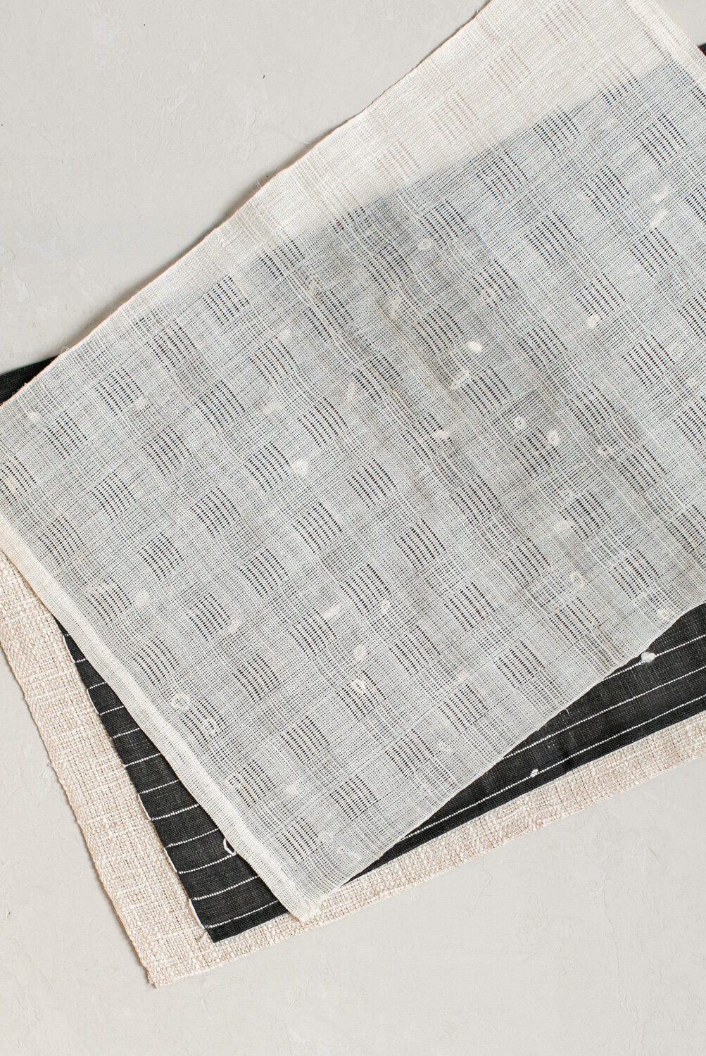 Woven Placemats Unique Table Decor — Hoppe Shoppe