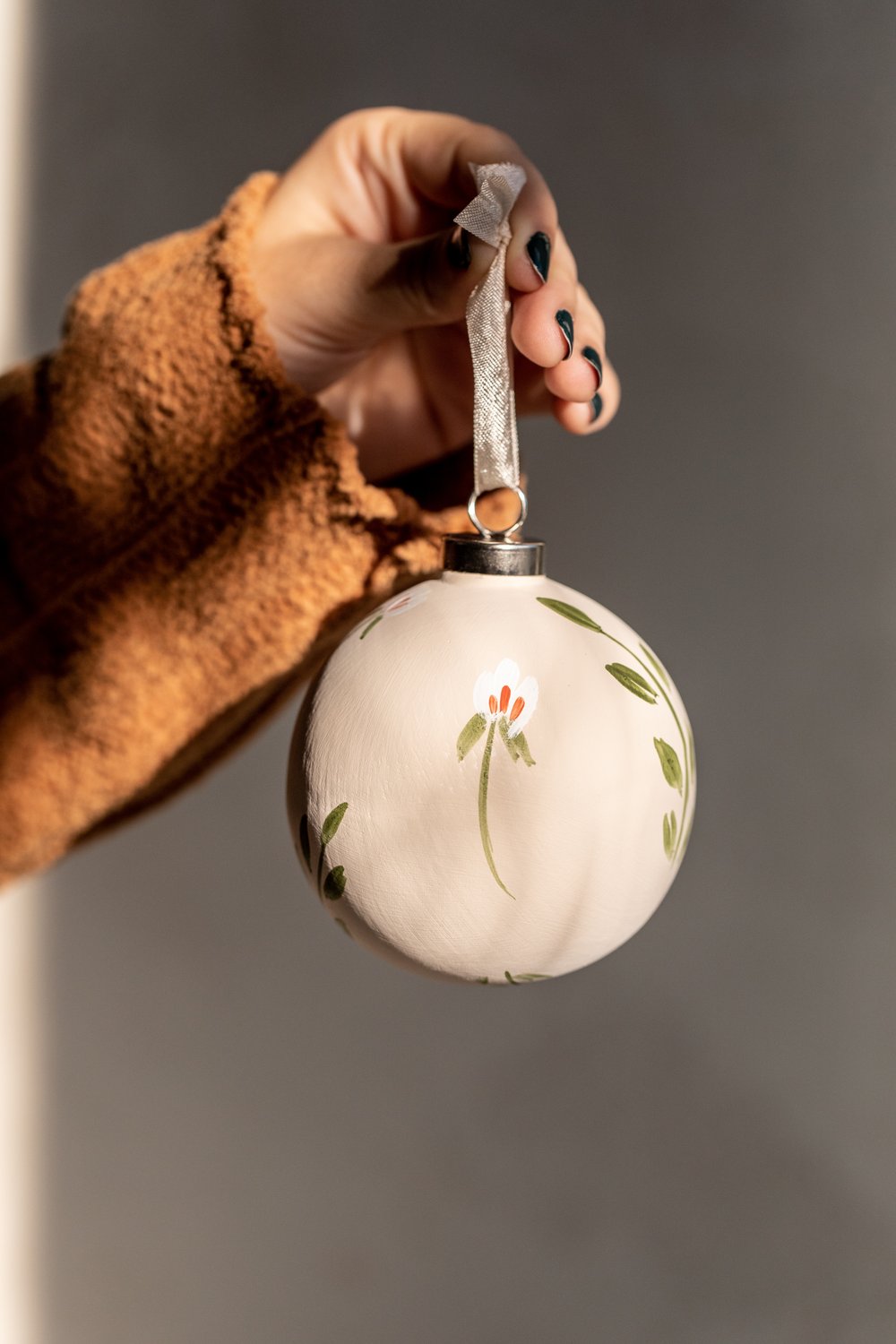 Ornament Painting Class Benefiting SOME — Riley Sheehey
