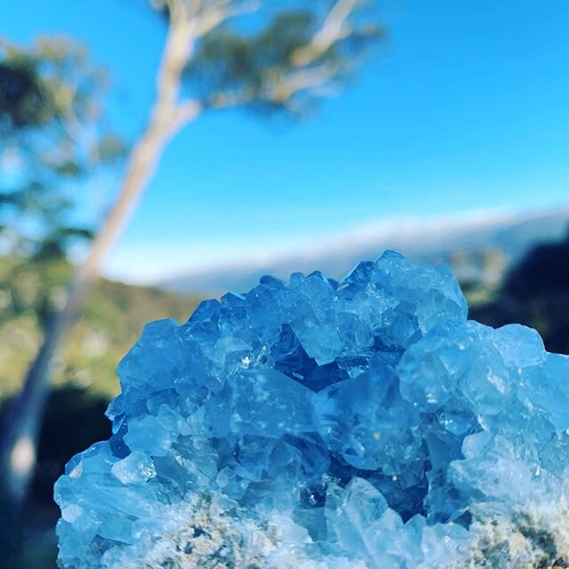 A beautiful piece of Celestite from Cheryl&rsquo;s Divine Crystals.  Celestite&rsquo;s ethereal blue crystals reflect the many hues of our celestial dome.  It stimulates the spiritual senses bringing a swift and dynamic connections the higher realms.