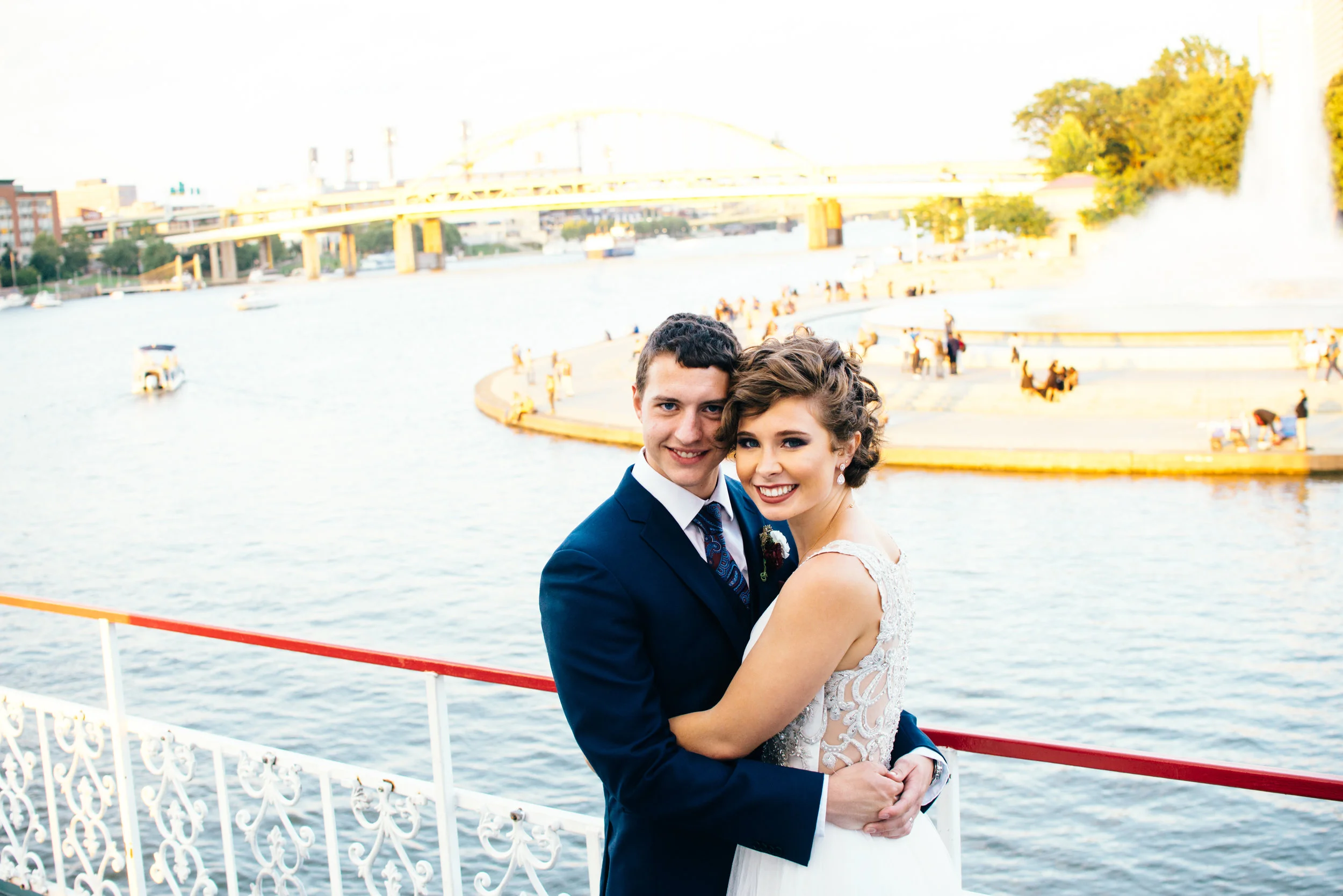 Paddle Boat Pittsburgh Wedding-40.jpg