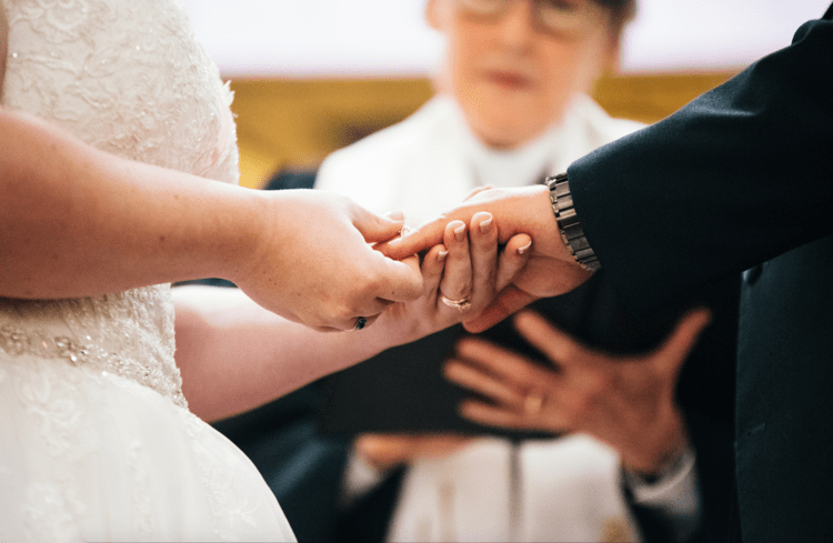Things Your Wedding Officiant Won't Tell You Openly
