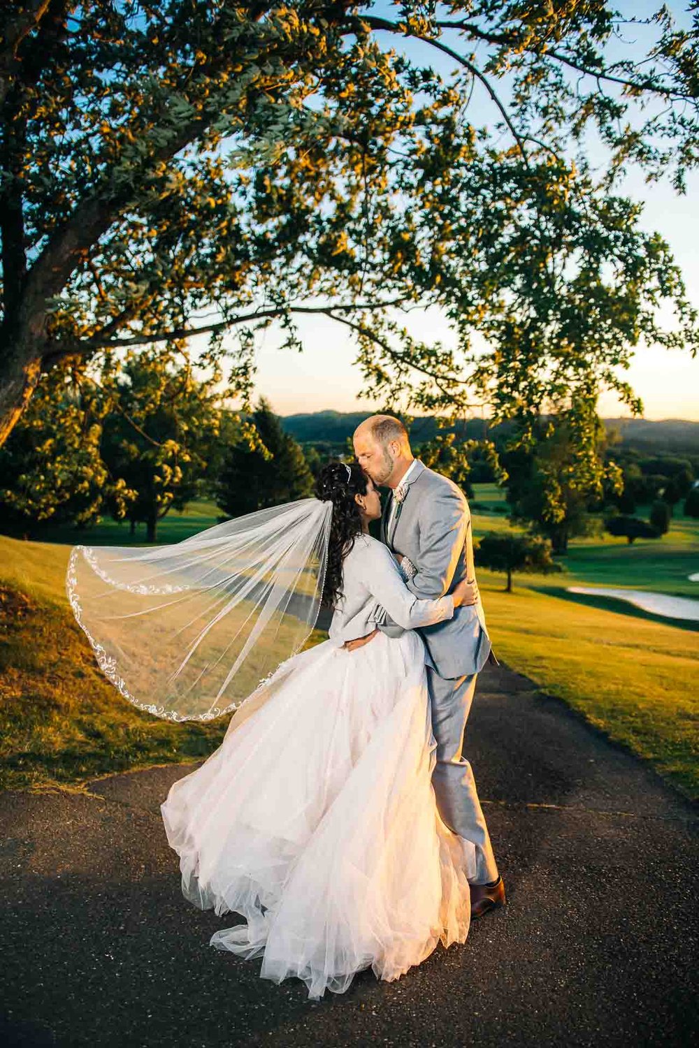 Golf course wedding venues near me