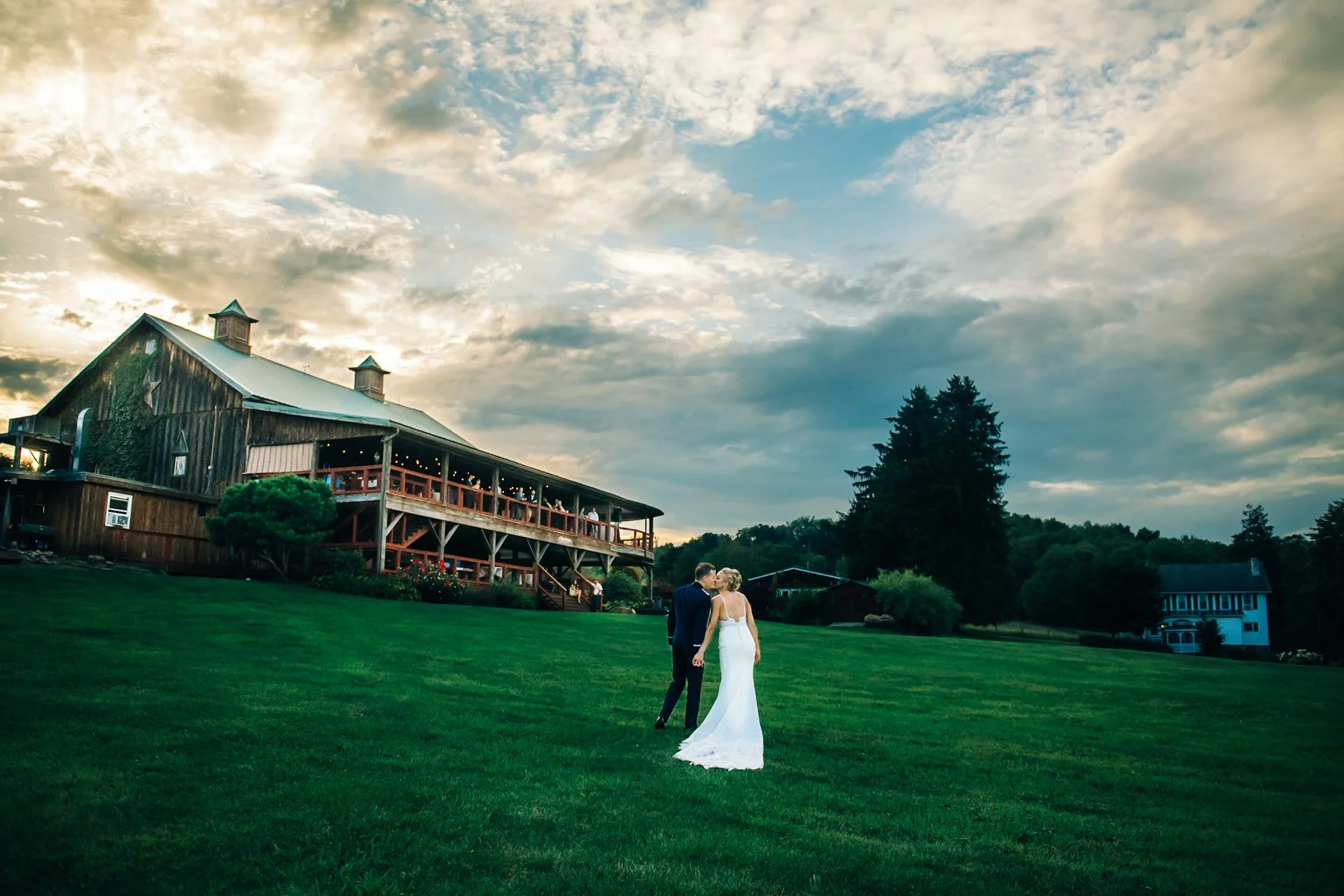 Barn Wedding Venues near Pittsburgh