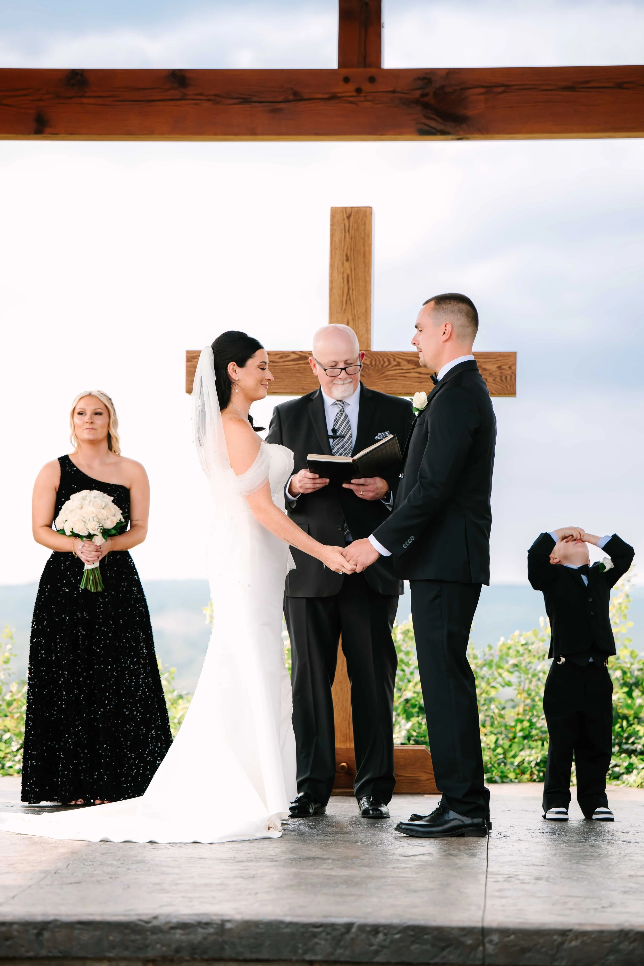 Choosing a wedding photography style