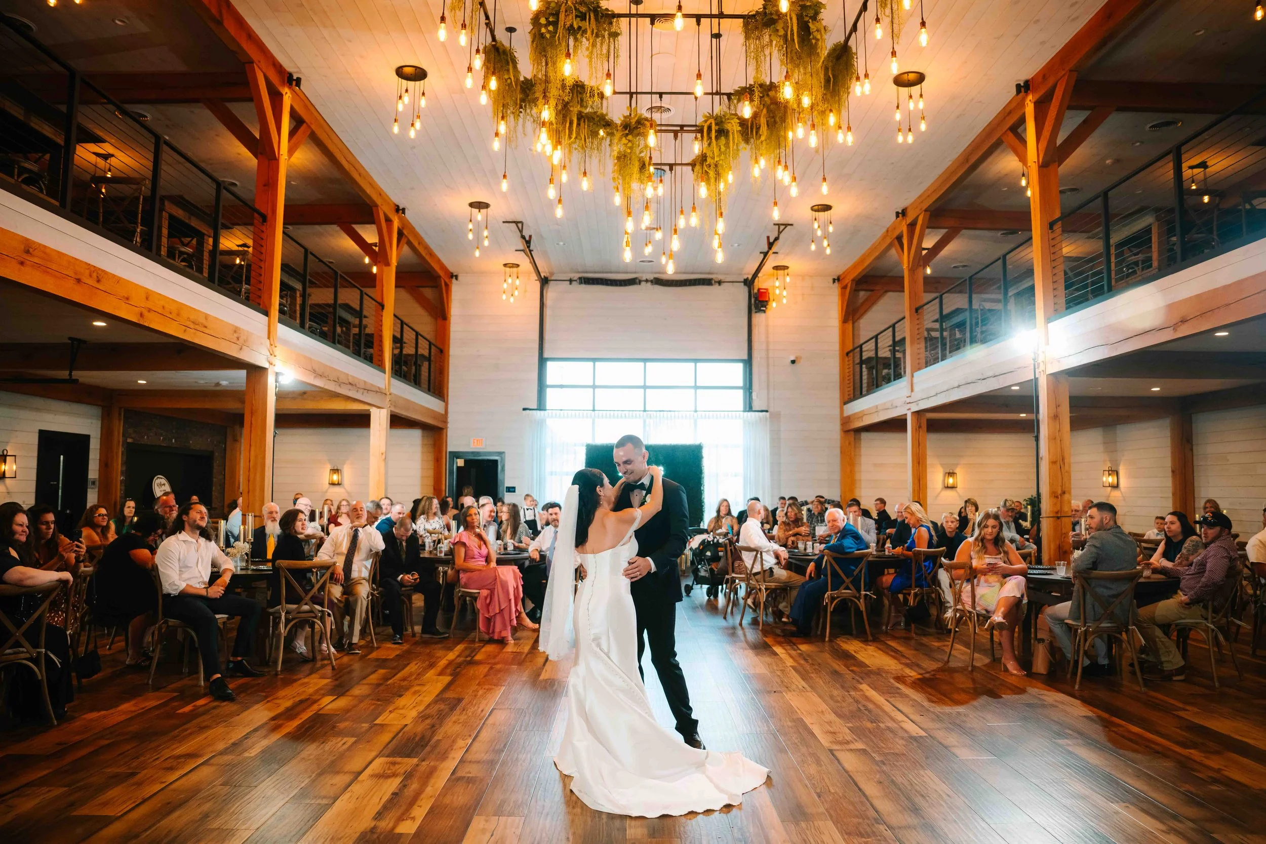 Choosing a wedding photography style