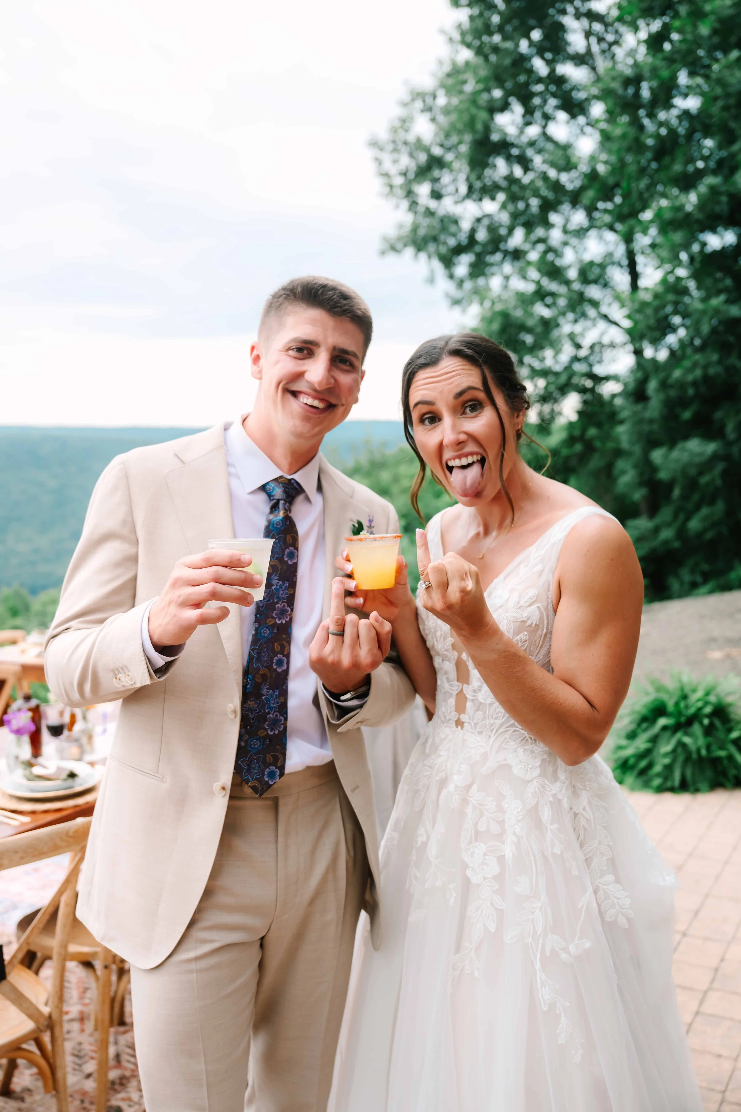 Micro wedding at a pennsylvania resort