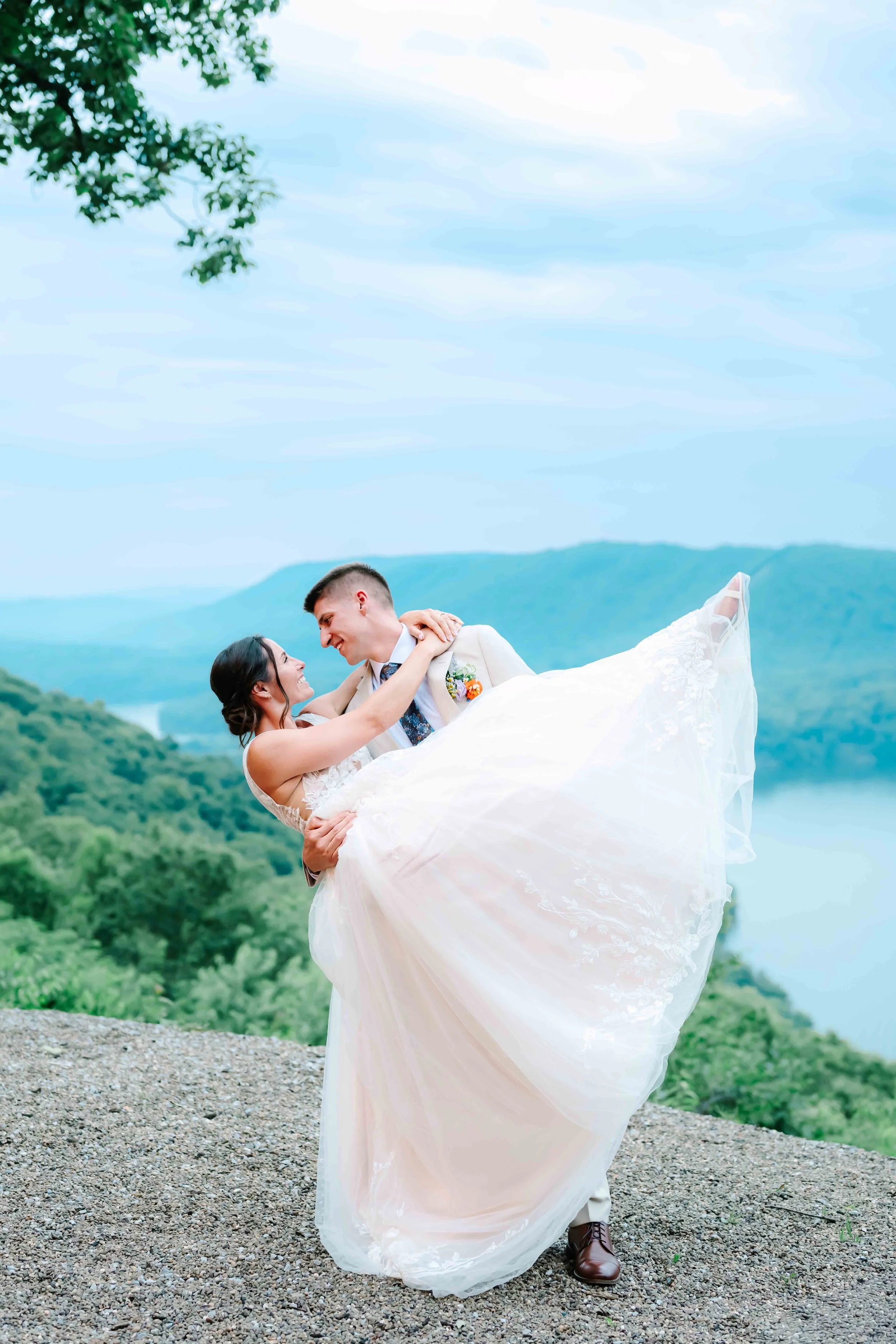 Micro wedding sunset inspo
