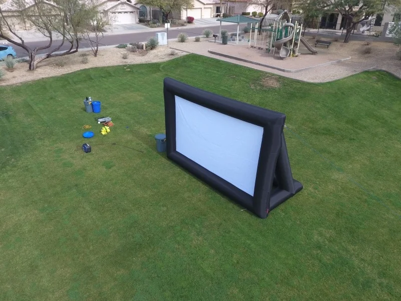 inflatable screen 1.jpg