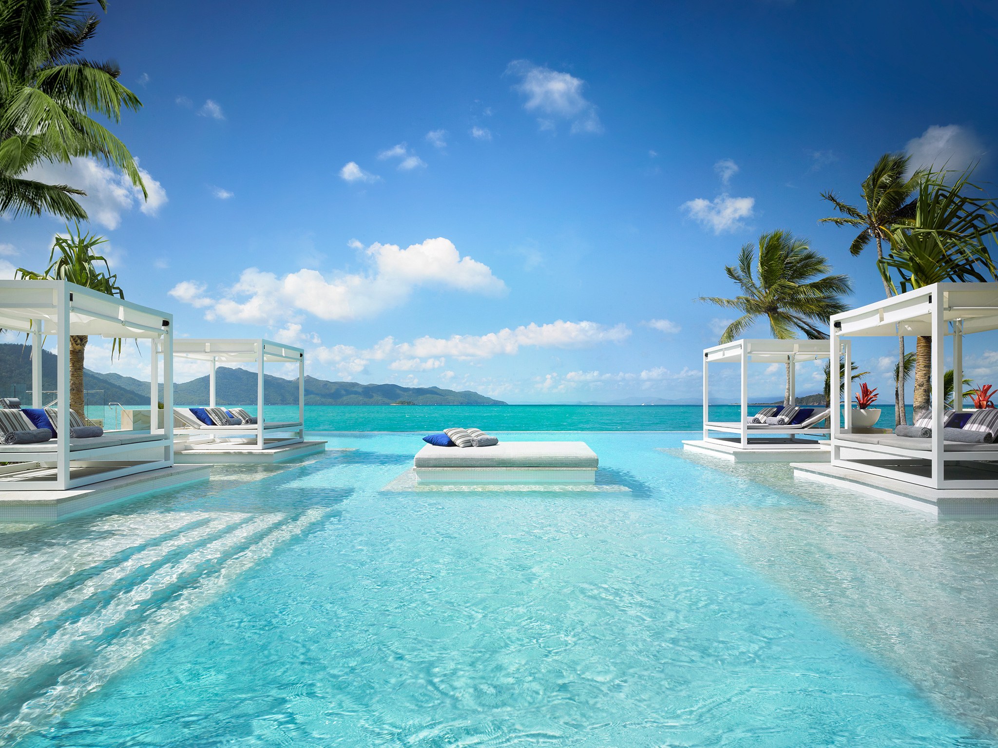OO-Hayman-Island-Aquazure-Pool-cr-courtesy.jpg