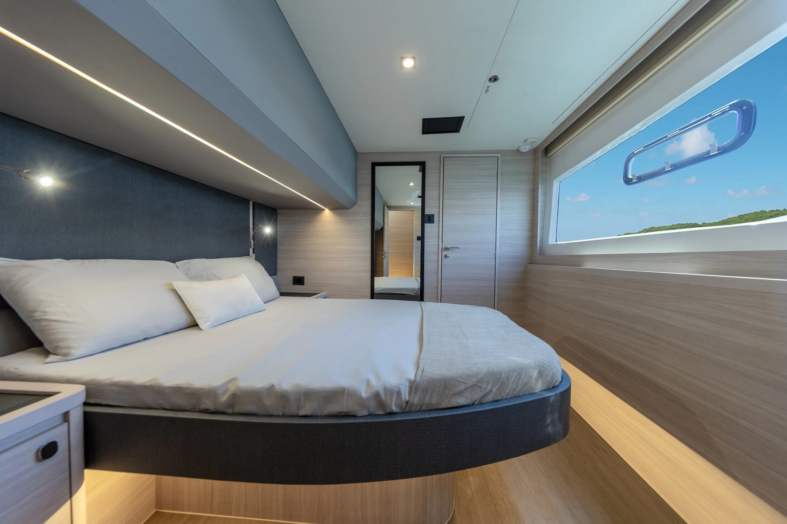 46Y-GuestCabin-A75I4106 copie.jpg