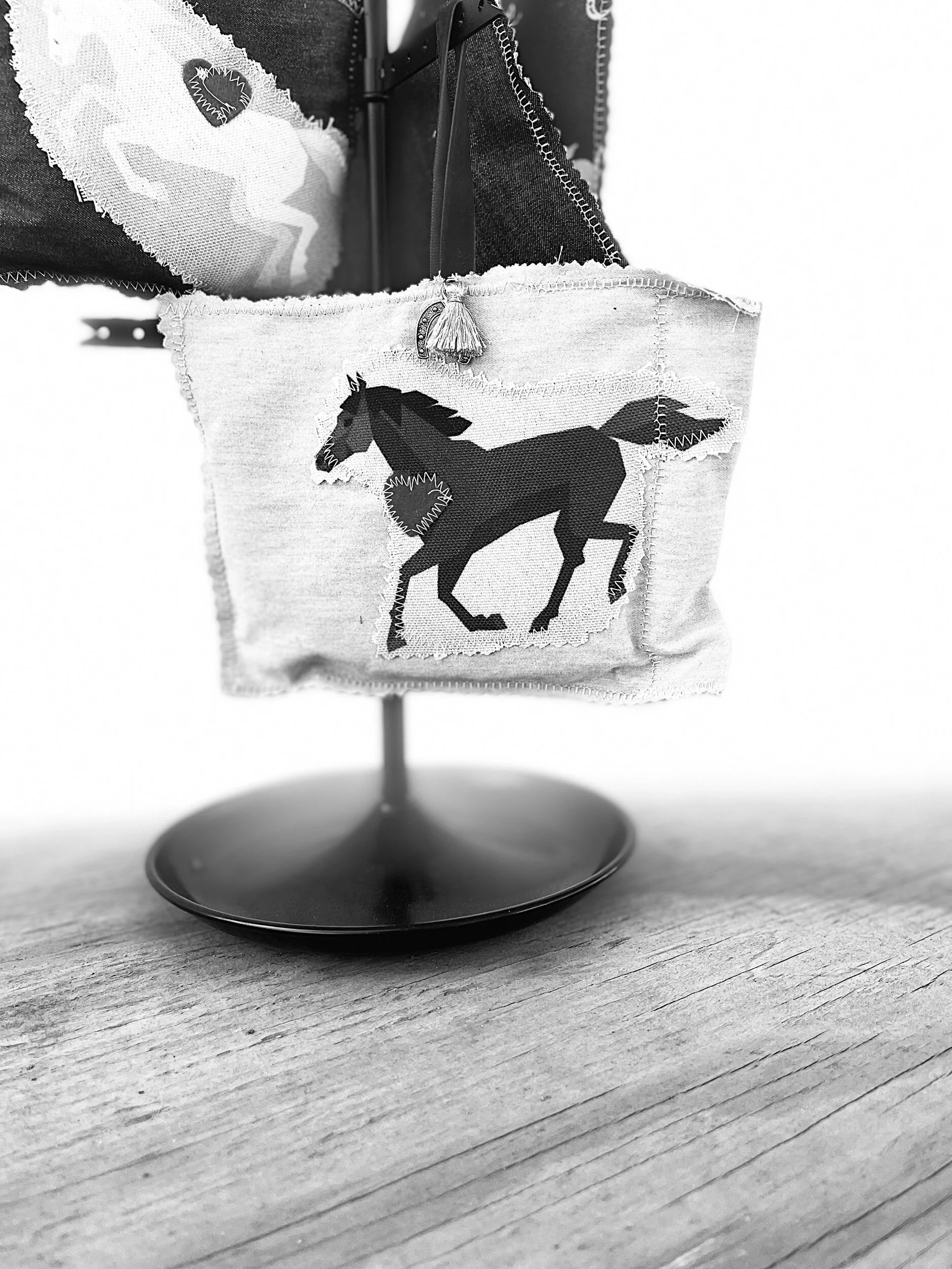 9EA356EC-B37F-4168-BBD2-604973A2CBEC