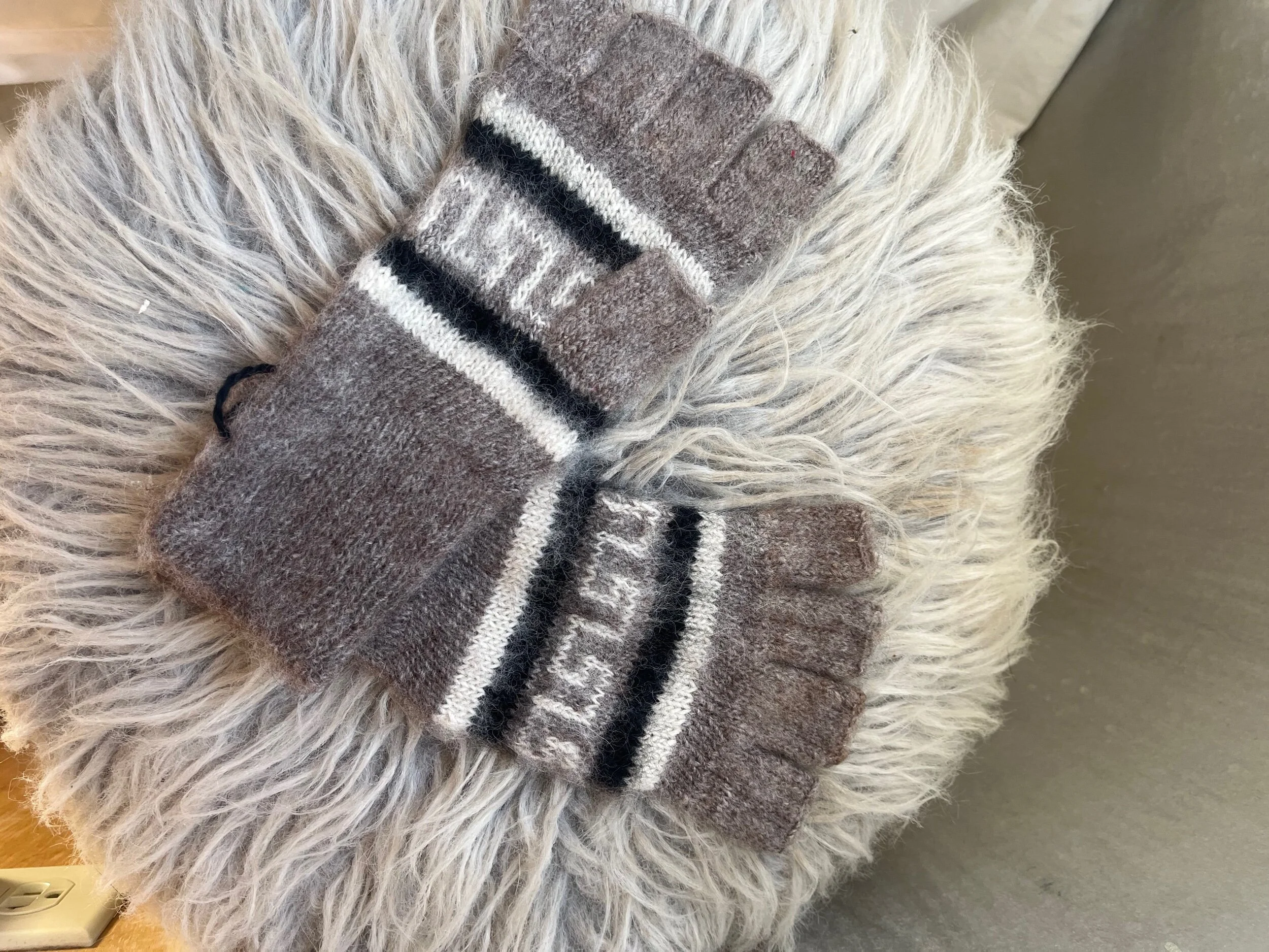 8A2C4543-D224-4F91-9260-F35F2FE89535