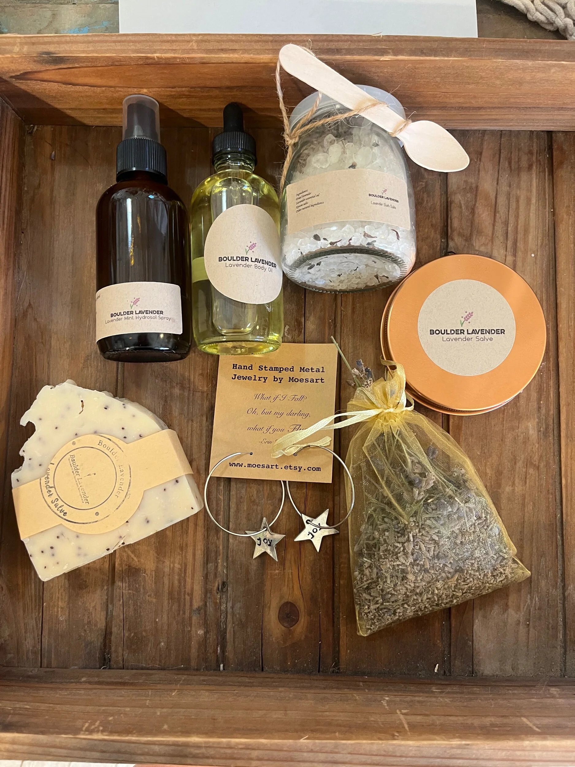 0DCD39B2-3EFA-40F3-87CD-84FC51D7AF5A