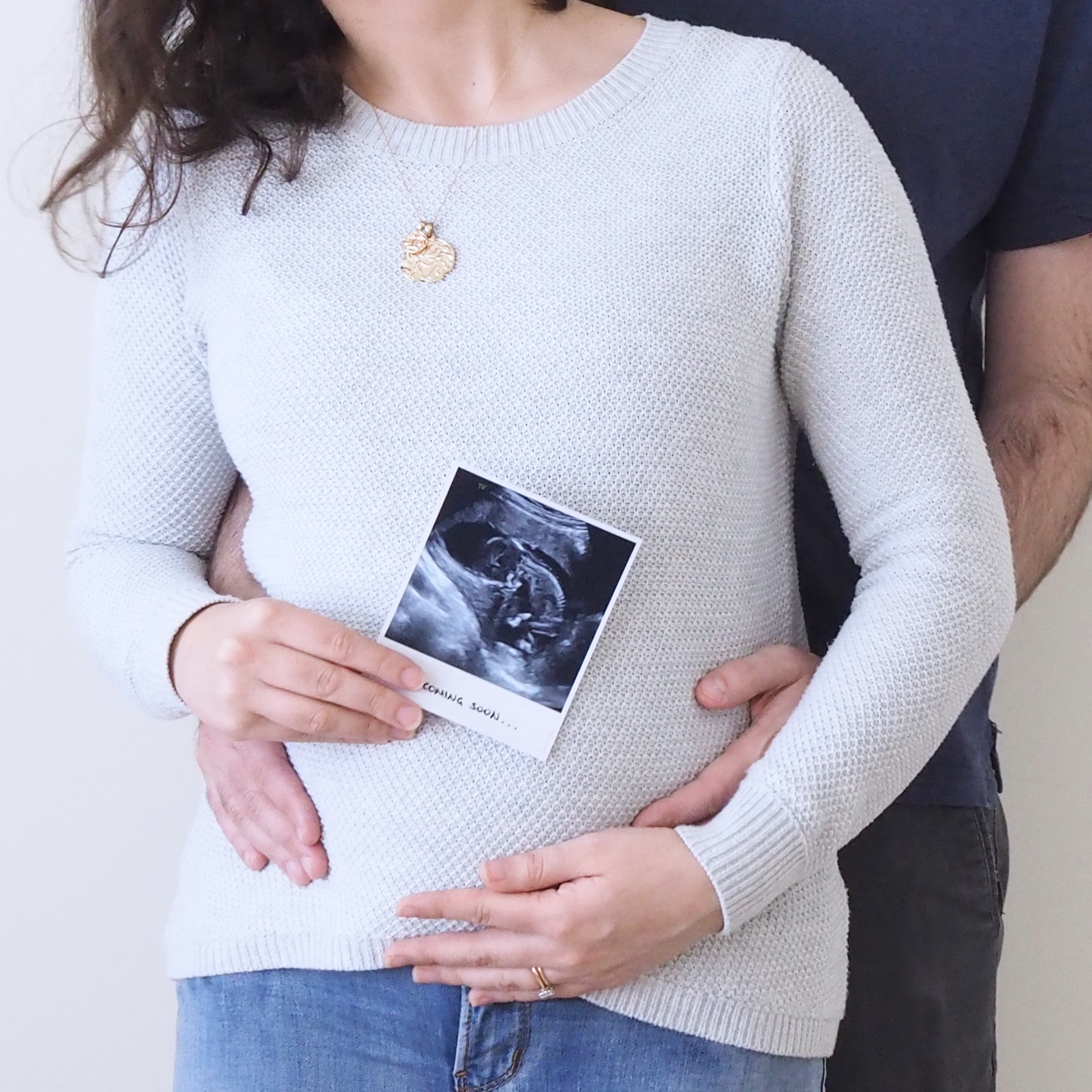 Pregnancy Announcement 5 laurennatalia.co