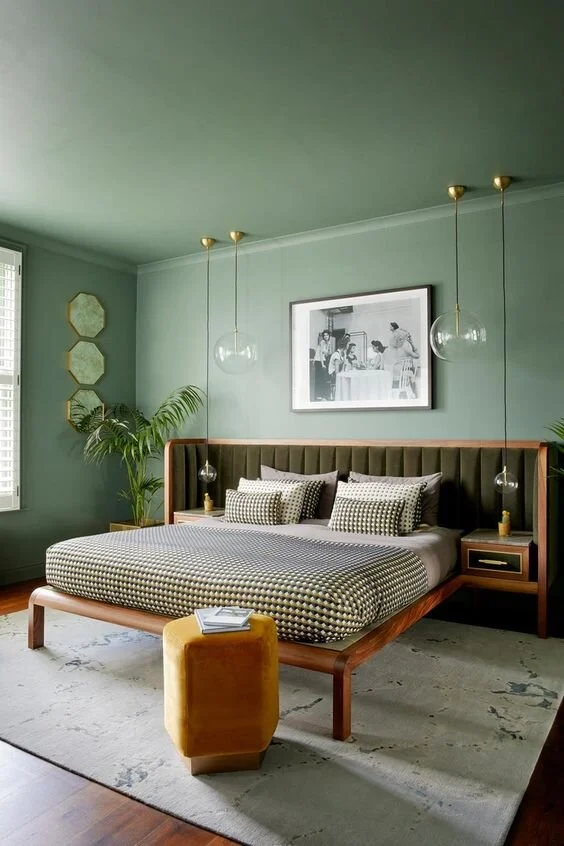 Even the ceiling’s green!House of Joao Botelho. Photo by Paul Raeside.