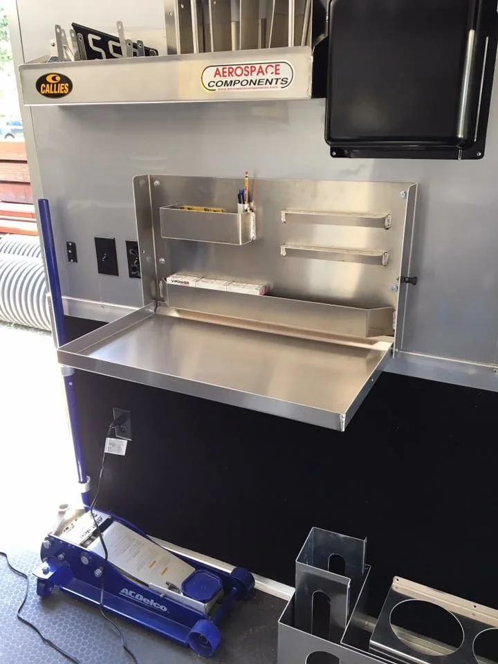 spark+plug+cabinet+with+fold+down+tray+3