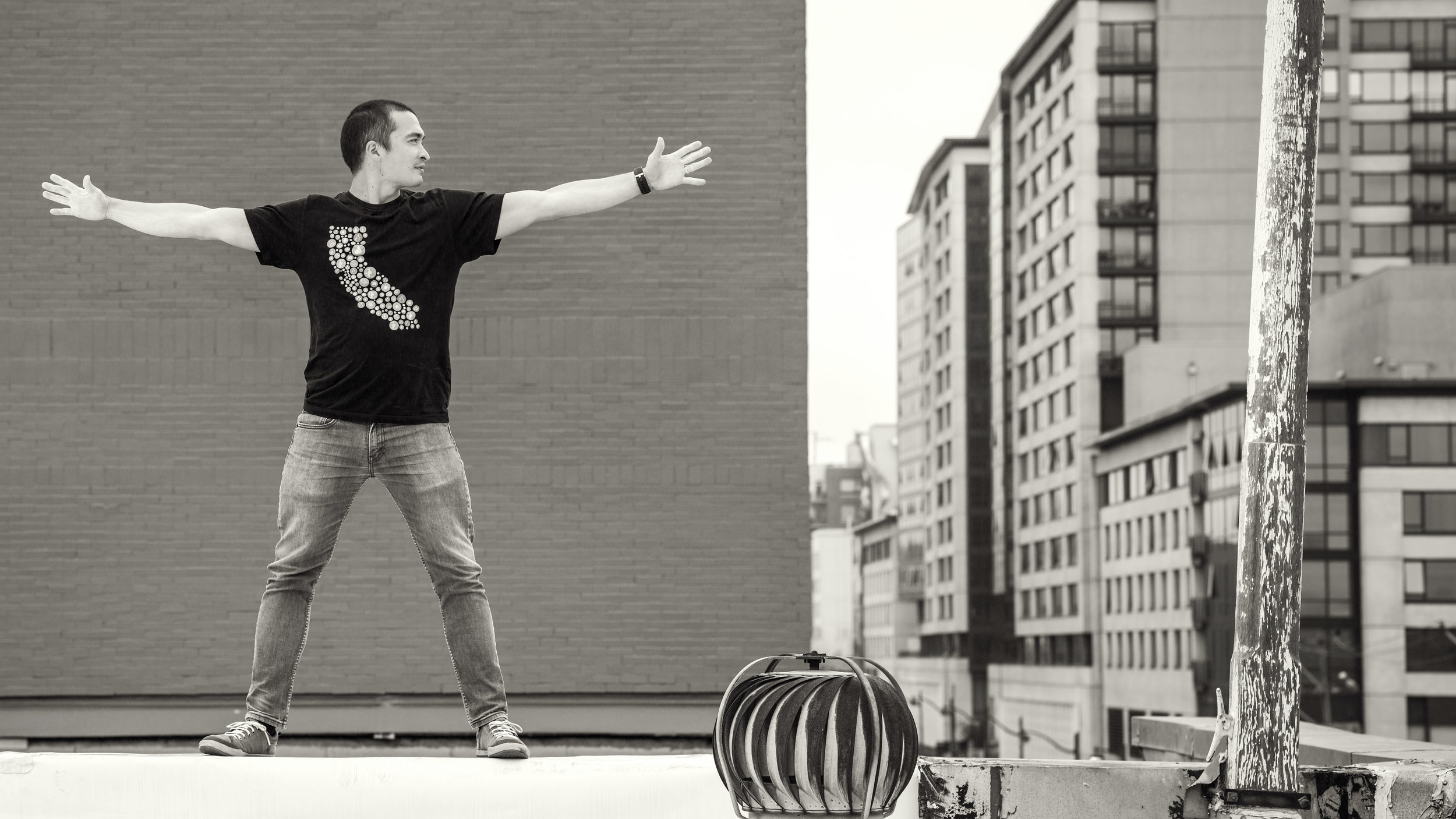 Ohmconnect_Matt_Duesterberg_0917_0268_bw.jpg