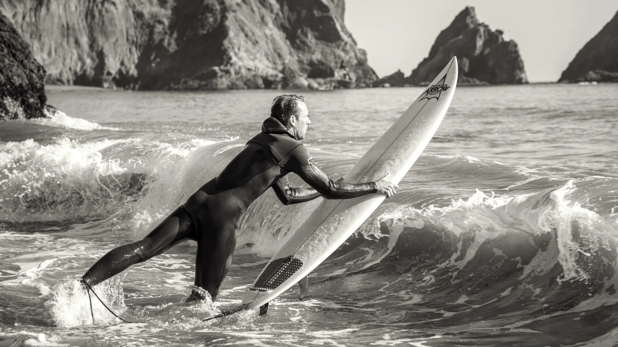 Marcus_Lehmann_CalWave_Rodeo_Beach_CA_0717_0733_bw.jpg
