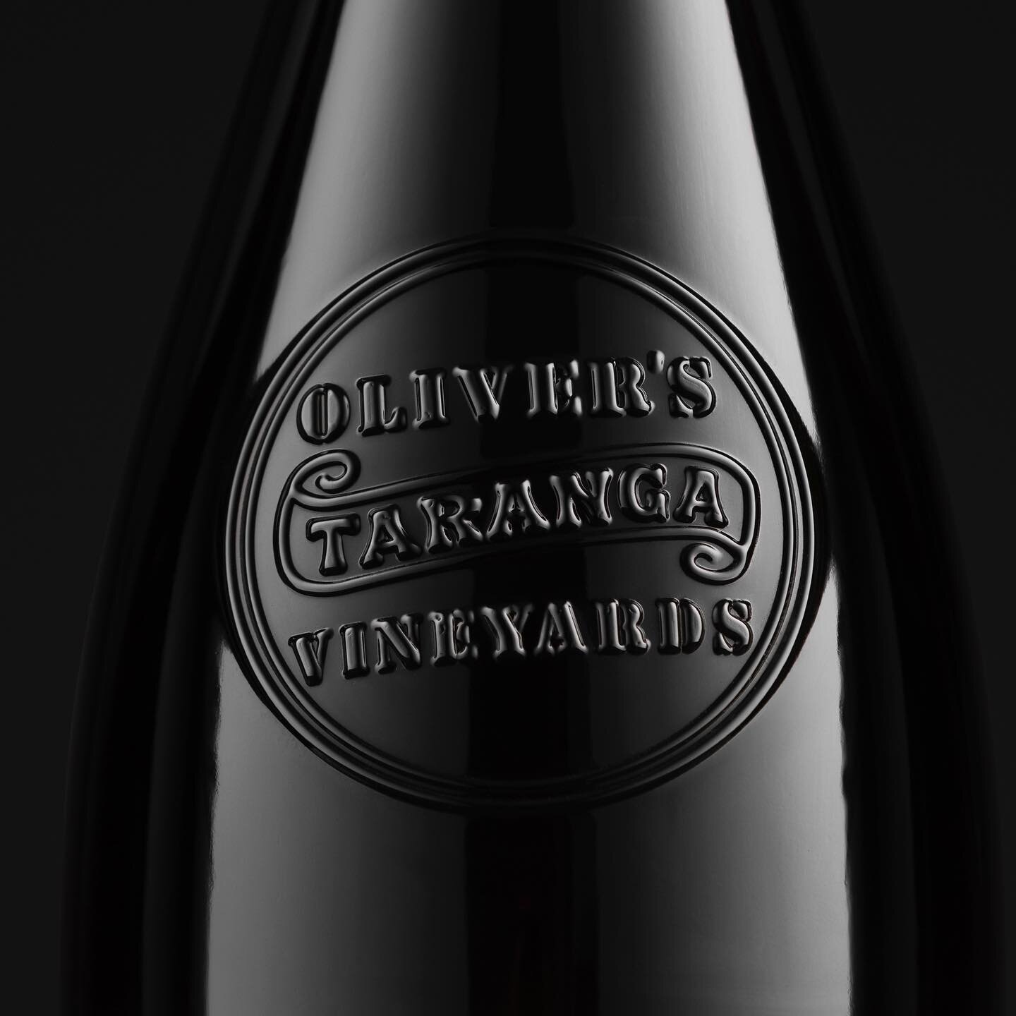 Up close and personal with the proprietary bottles that exclusively vessel &lsquo;The Greats&rsquo; ~ @oliverstaranga&rsquo;s new reserve series of wines. Produced by the artisans at @saverglassofficial. 
.
.
. #branding #adelaidebranding #thedesigne