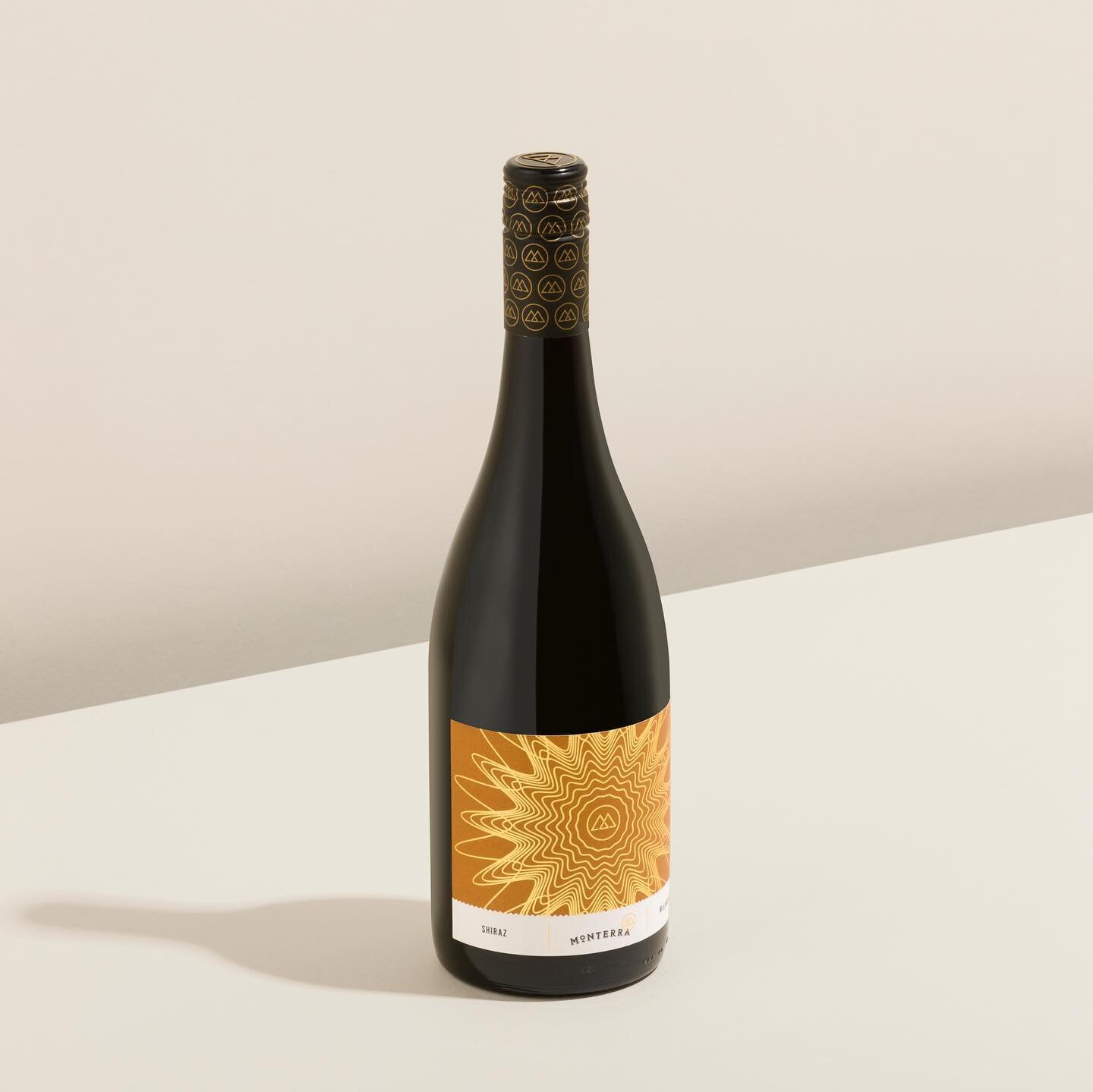 For the last decade, Monterra has created high-end wines born from idyllic vineyards in South Australia. In recent times, the brand has expanded their product offering and steered towards a more sustainable and vegan focus. A review of the core range