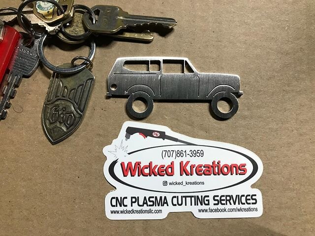 1971-1980 International Scout II keychian $18 with free shipping 
1/8&rdquo; thick stainless steel 
www.wickedkreationsllc.com to purchase 
#wickedkreations #internationalscoutii #international #scoutii #scoutii4x4 #internationalscout #liftedscout #s