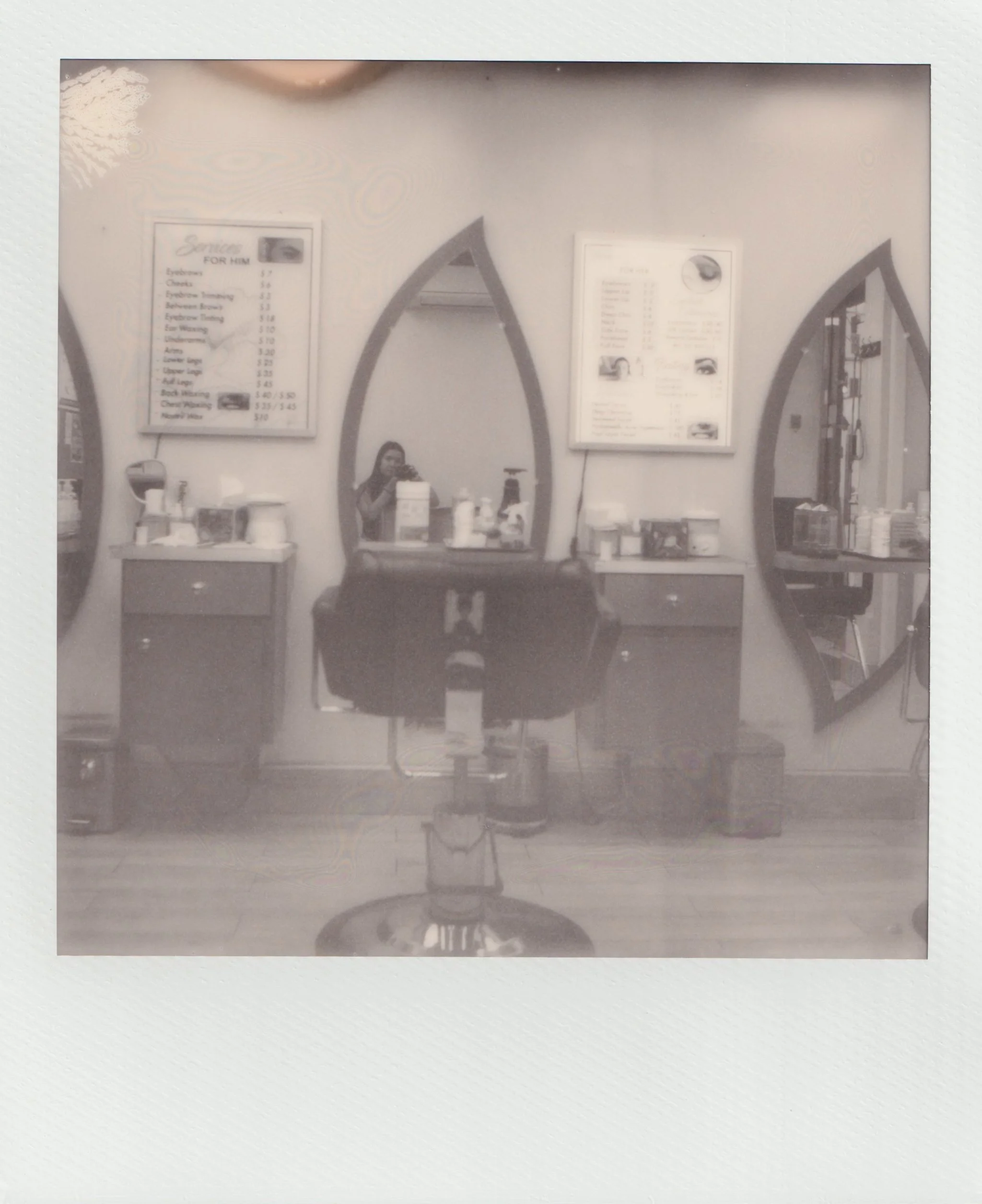  november 2025, expired B&amp;W i-type film  