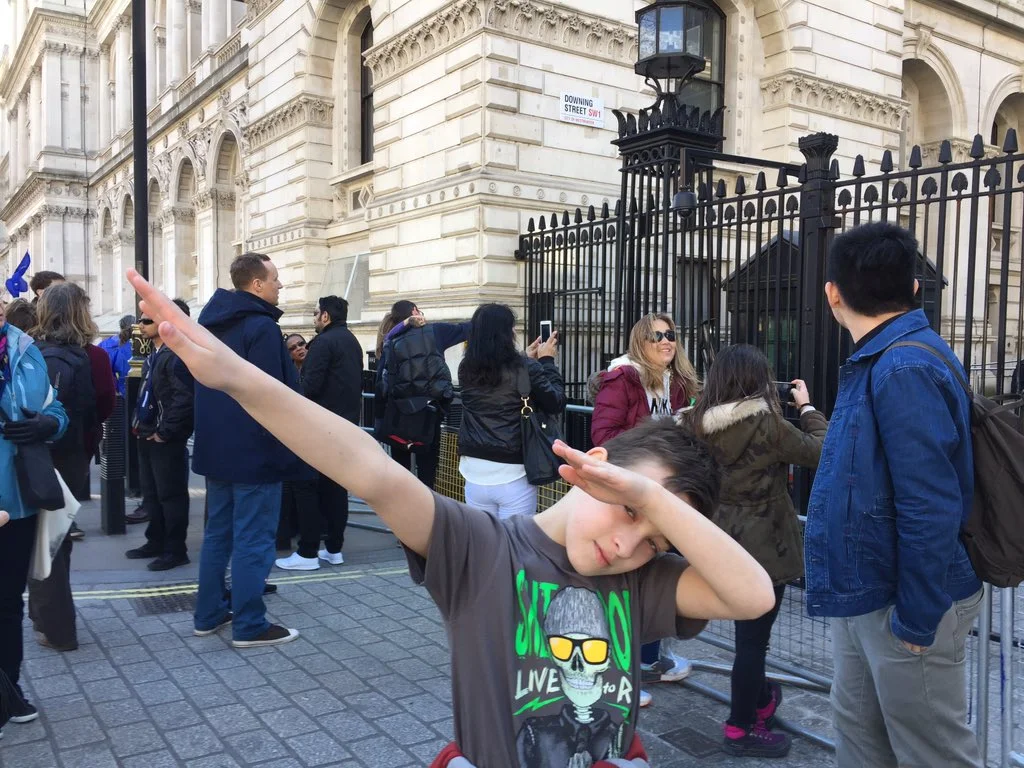 Harry's Downing Street Dab