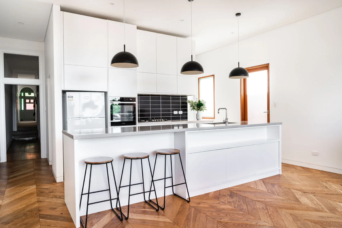 Magno Kitchens Bondi Refresh (1).jpg