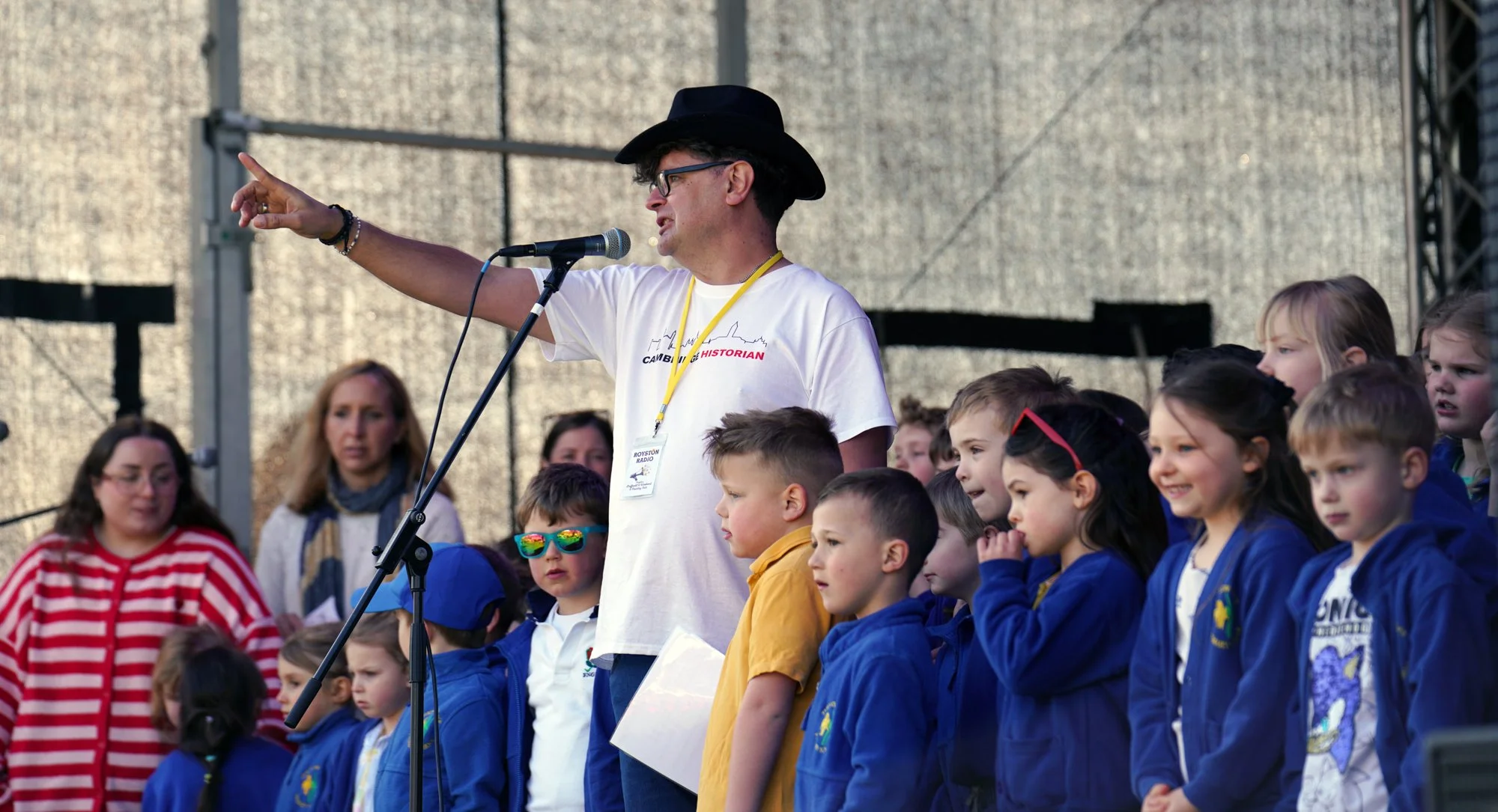 13 lo res RED03399_.jpg