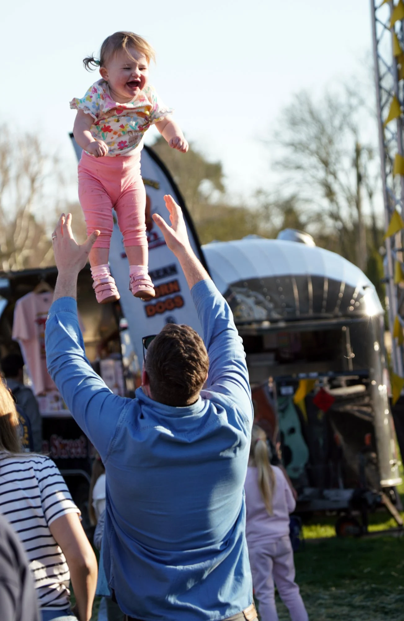 252 lo res RED04702_.jpg