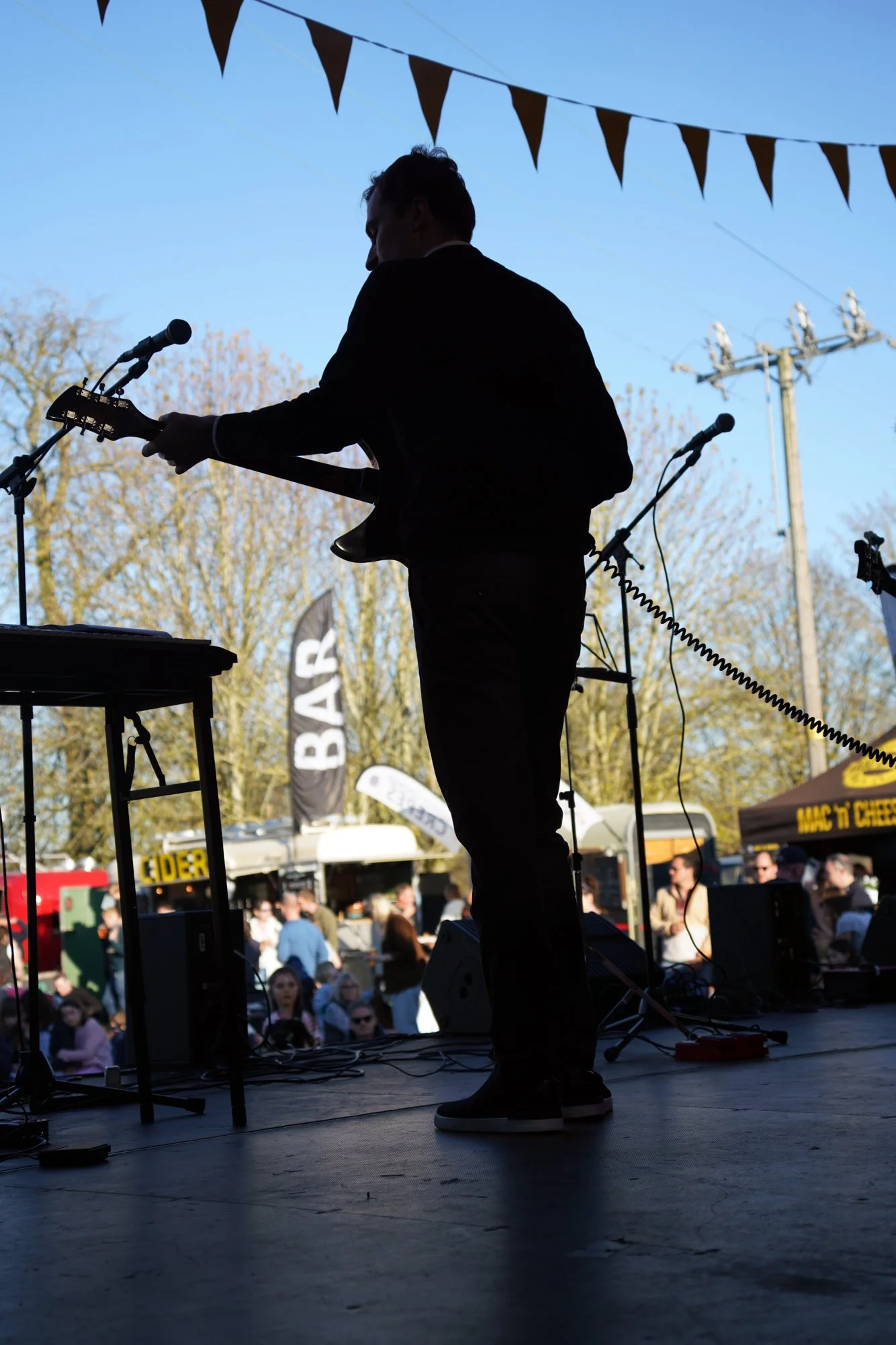 256 lo res RED04719_.jpg