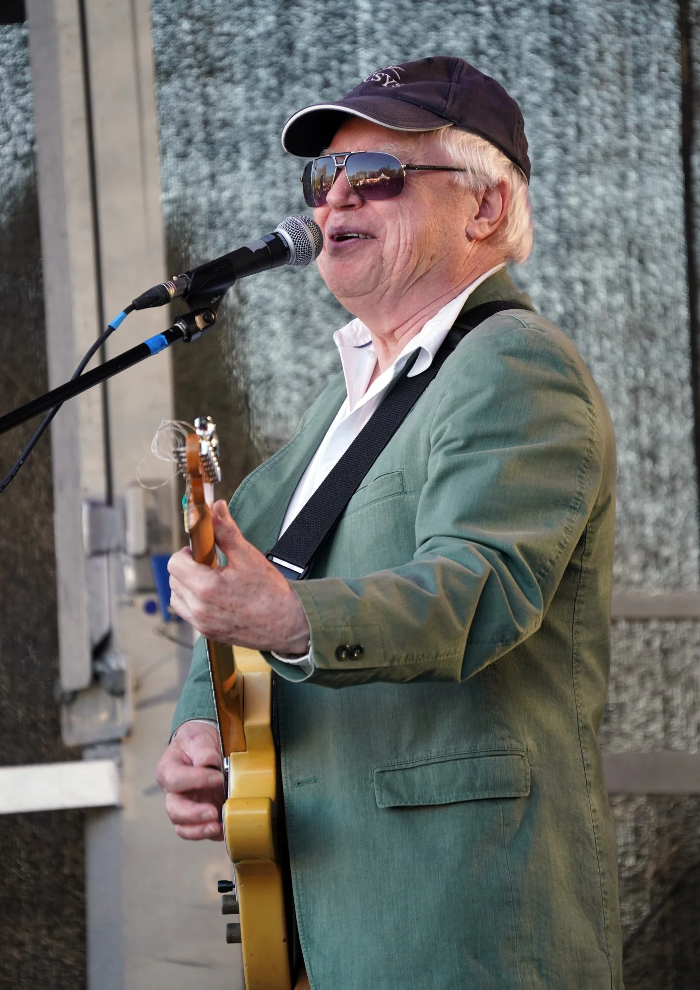 265 lo res RED04775_.jpg