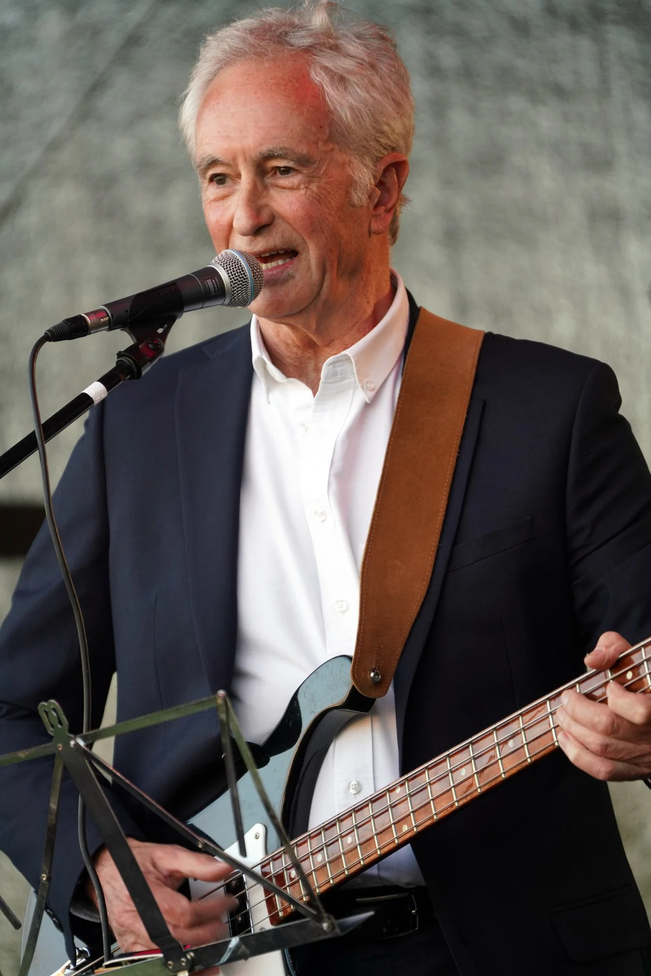 267 lo res RED04780_.jpg