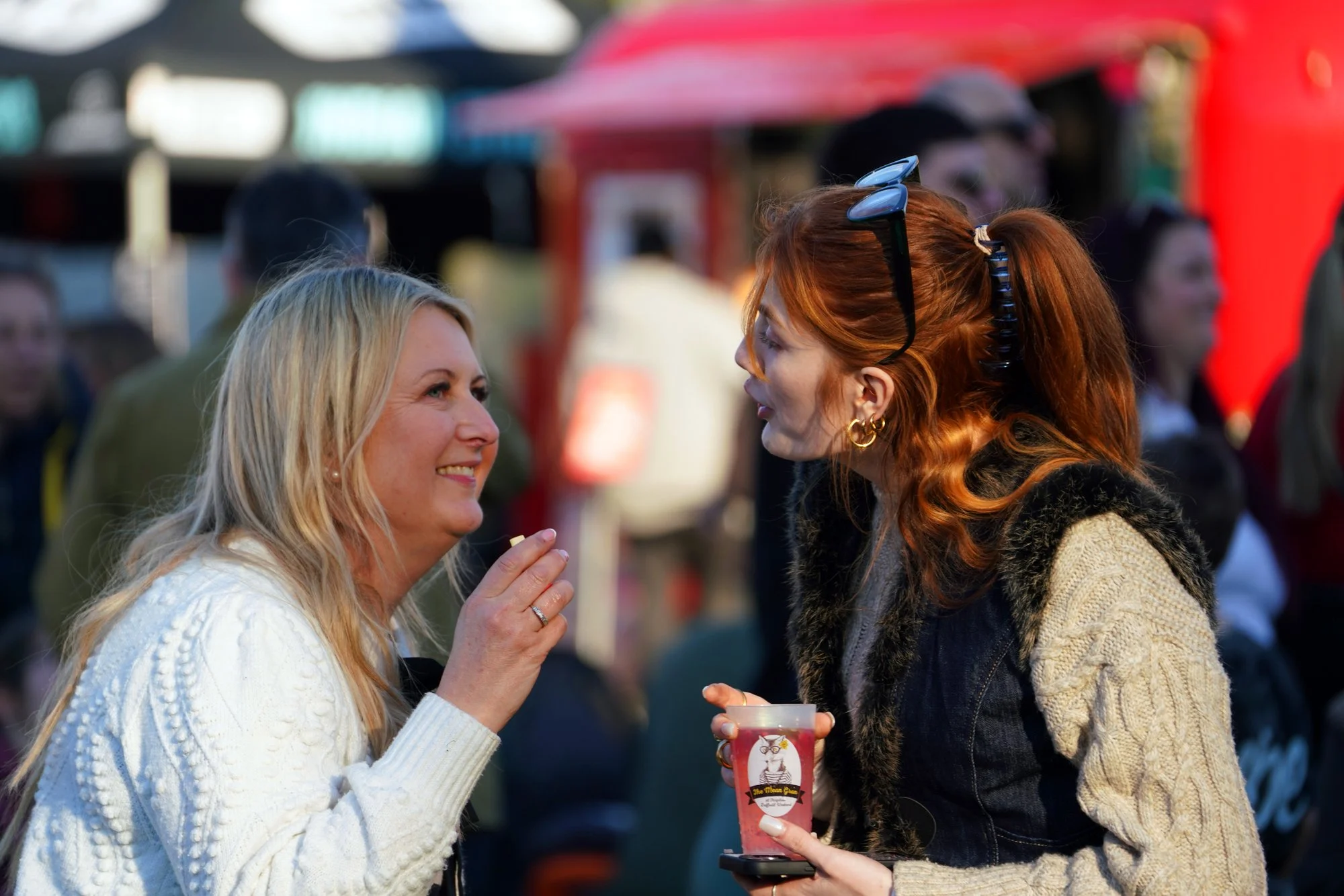 271 lo res RED04817_.jpg