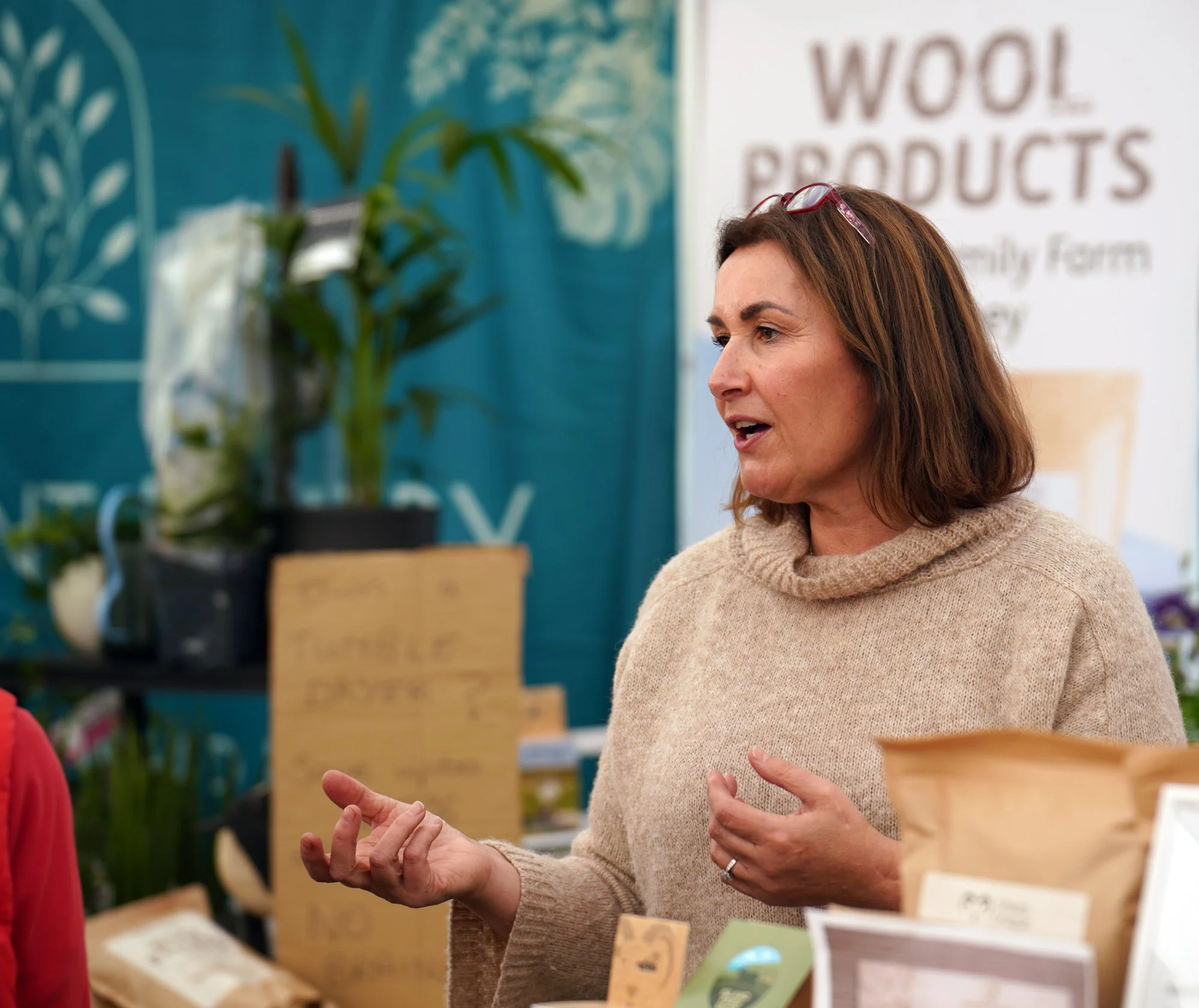 132 lo res RED04067_.jpg