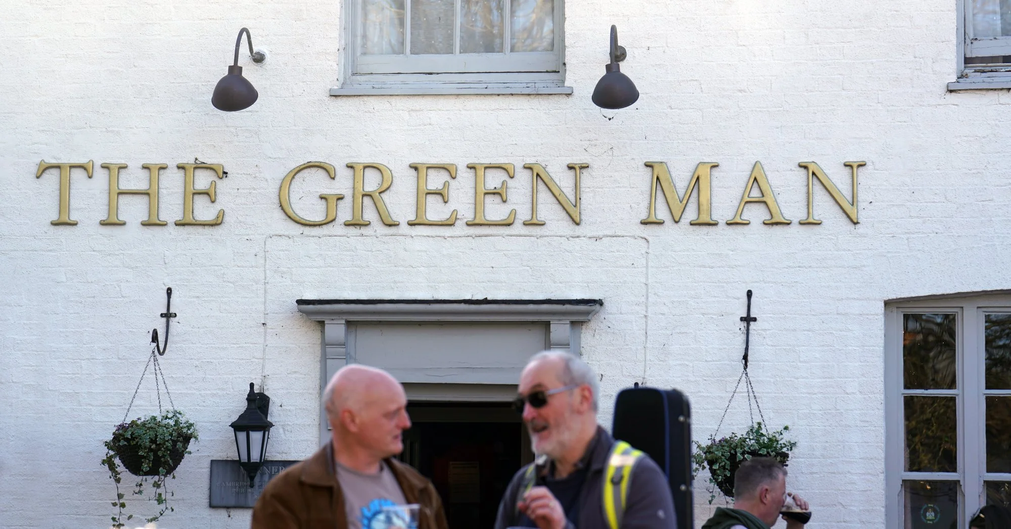 221 lo res RED04568_.jpg