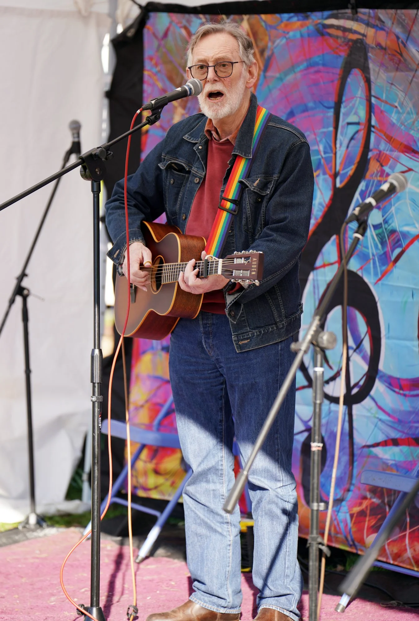 224 lo res RED04583_.jpg