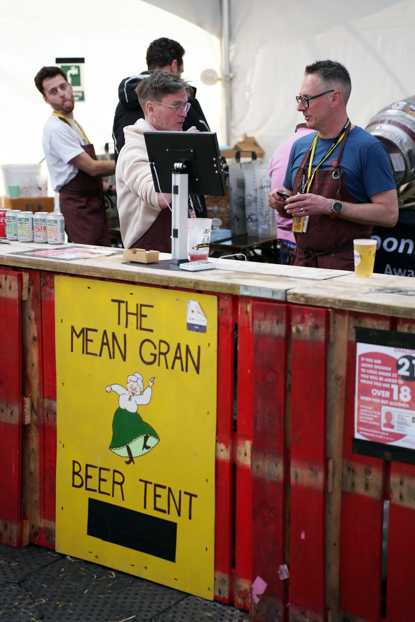 231 lo res DSC02231_.jpg