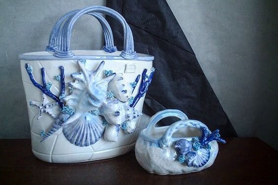complementi d'arredo e idee regalo in ceramicacon conchiglie
