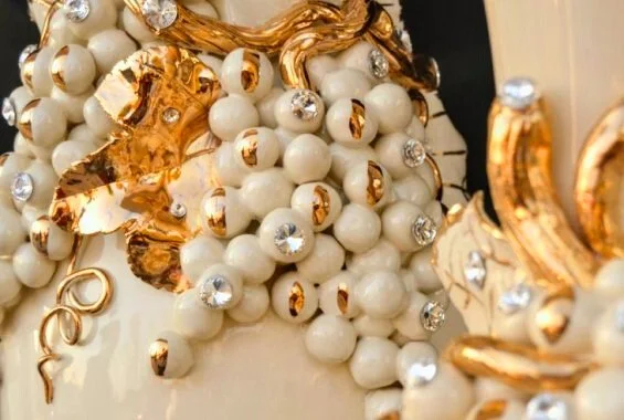 frutta in ceramica con oro