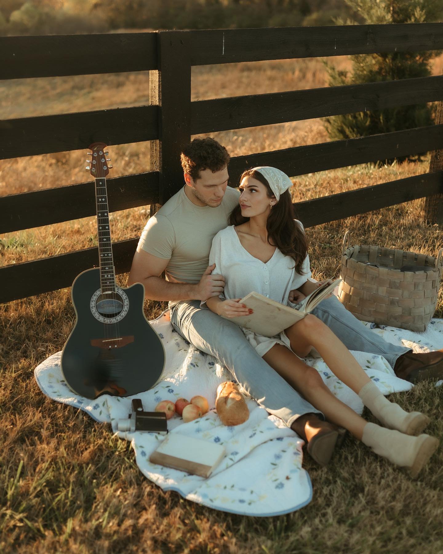 Happy Valentine&rsquo;s Day, lovers. 🤎🤍 Thank you for trusting me to preserve your love story.