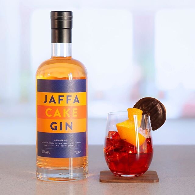 Cake or biscuit? No need to decide with this exciting new gin! Introducing Jaffa Cake Gin to the Maverick portfolio - distilled with oranges, fresh orange peel, cocoa powder and of course real life Jaffa Cakes! This delicious spirit is perfect for th